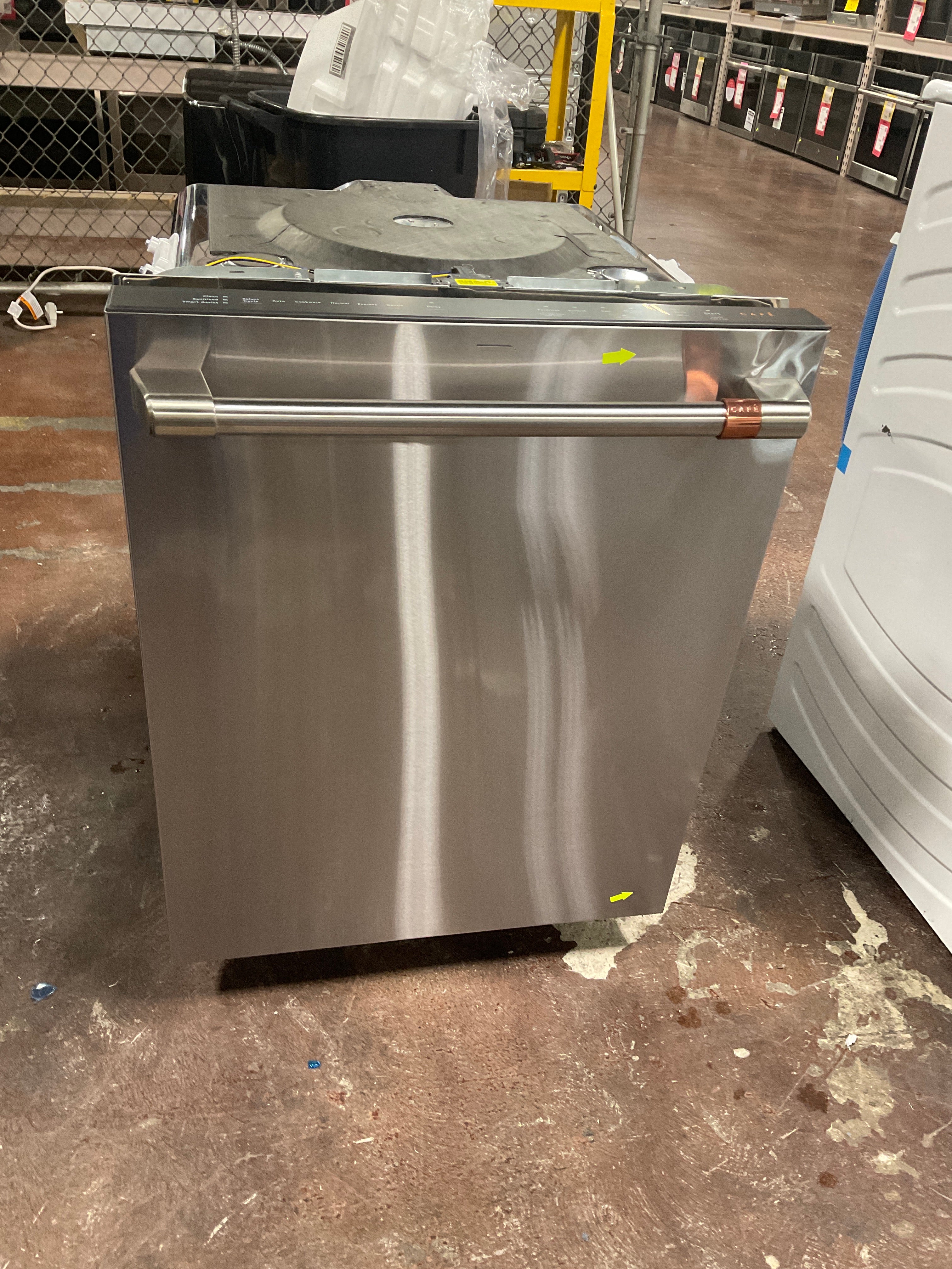 CAFÉ™ CustomFit ENERGY STAR Stainless Interior Dishwasher with Ultra Wash & Dry, 42 dBA - Image 12