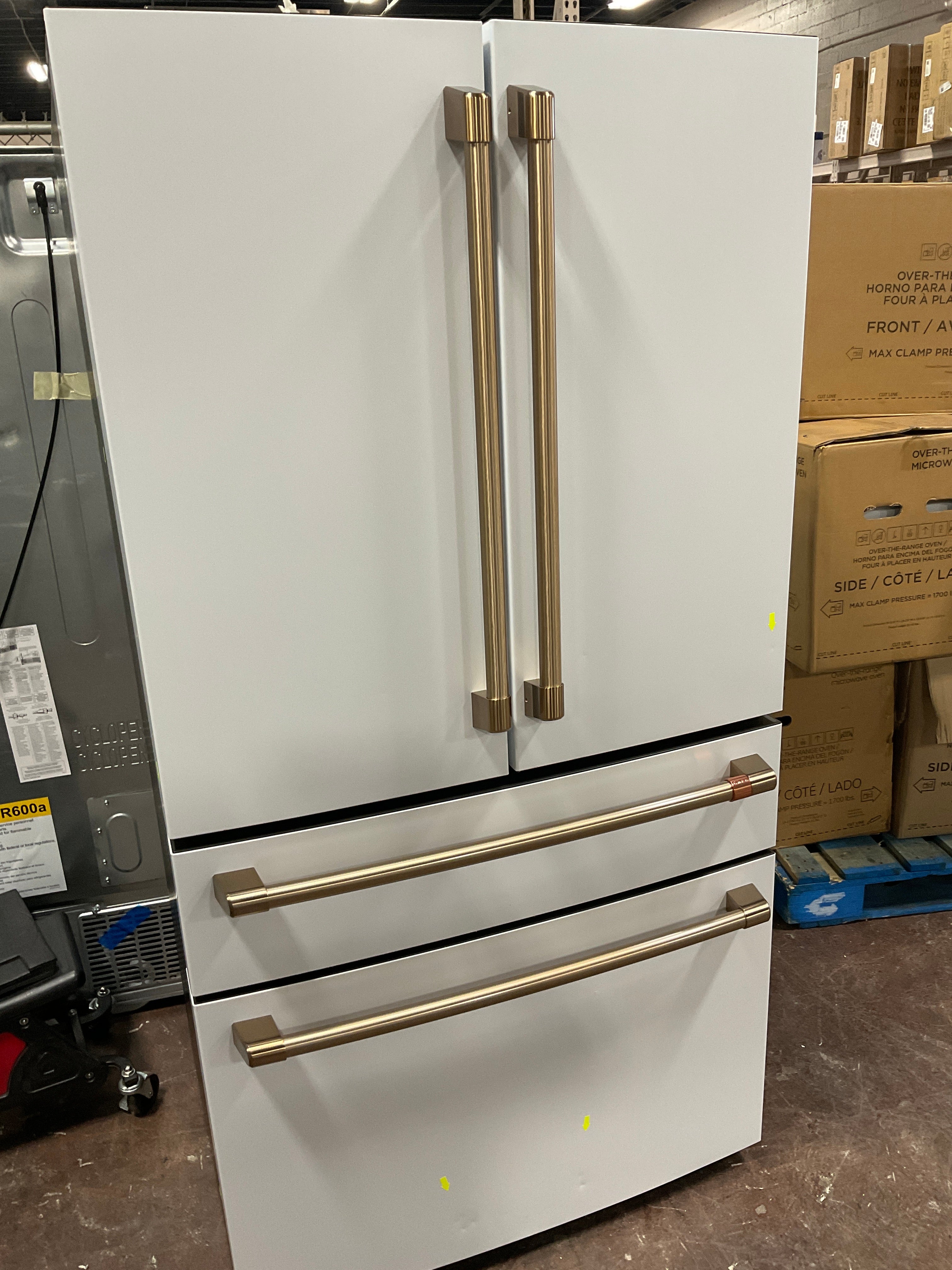 CAFÉ™ ENERGY STAR® 23.2 Cu. Ft. Smart Counter-Depth 4-Door French-Door Refrigerator With Dual-Dispense AutoFill Pitcher - Image 13