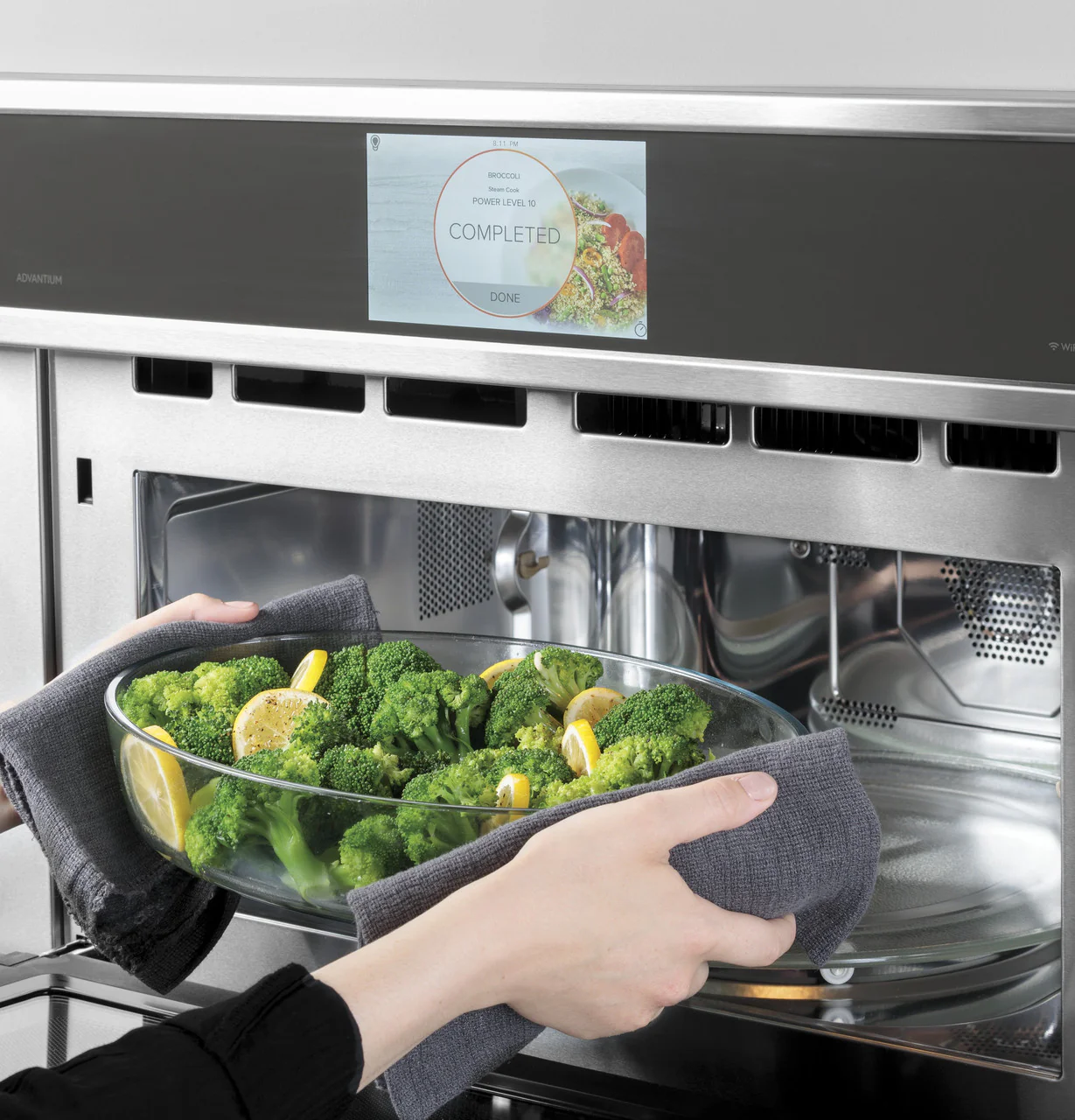 CAFÉ™ 30" Custom Speed Cook Oven with 120V Advantium® Technology - Image 4