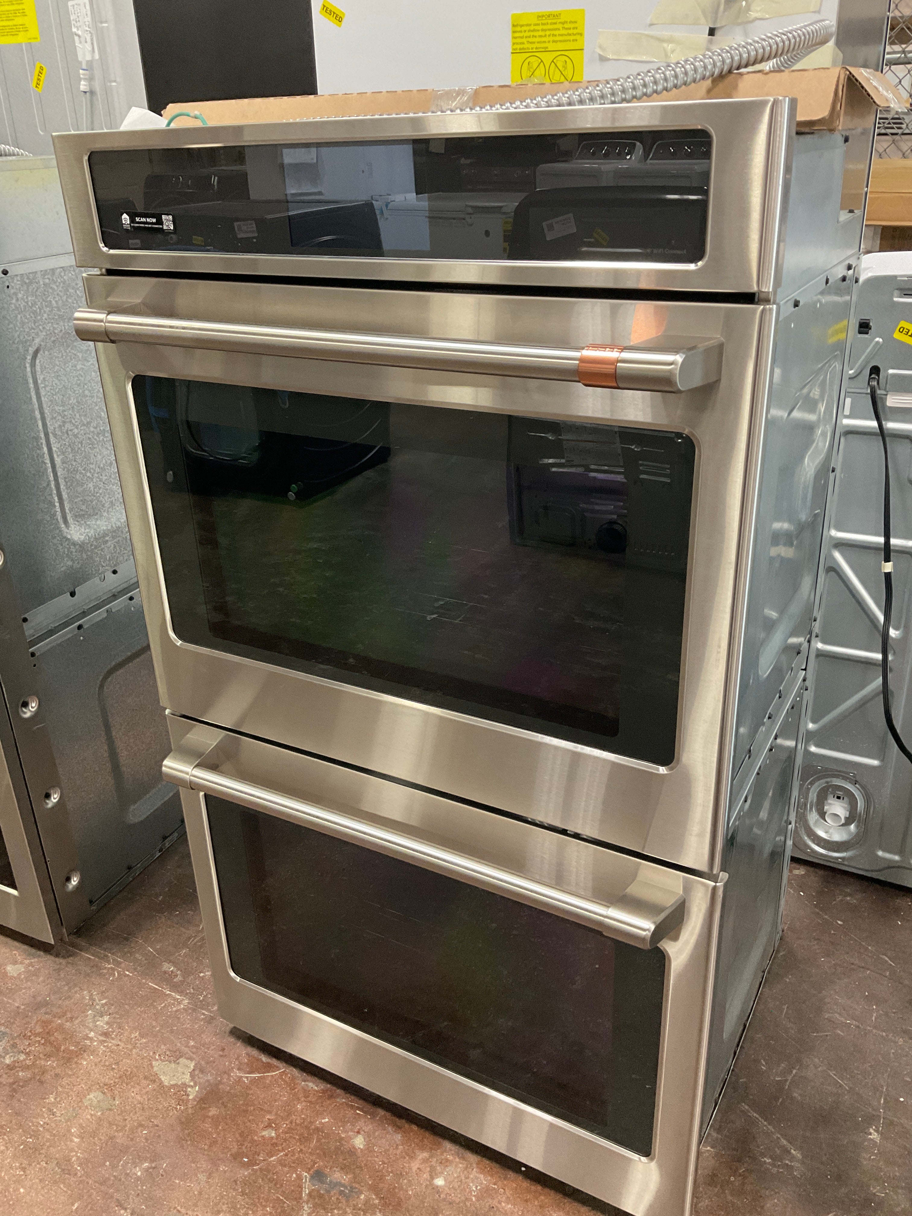 CAFÉ™ Professional Series 30" Smart Built-In Convection Double Wall Oven - Image 11