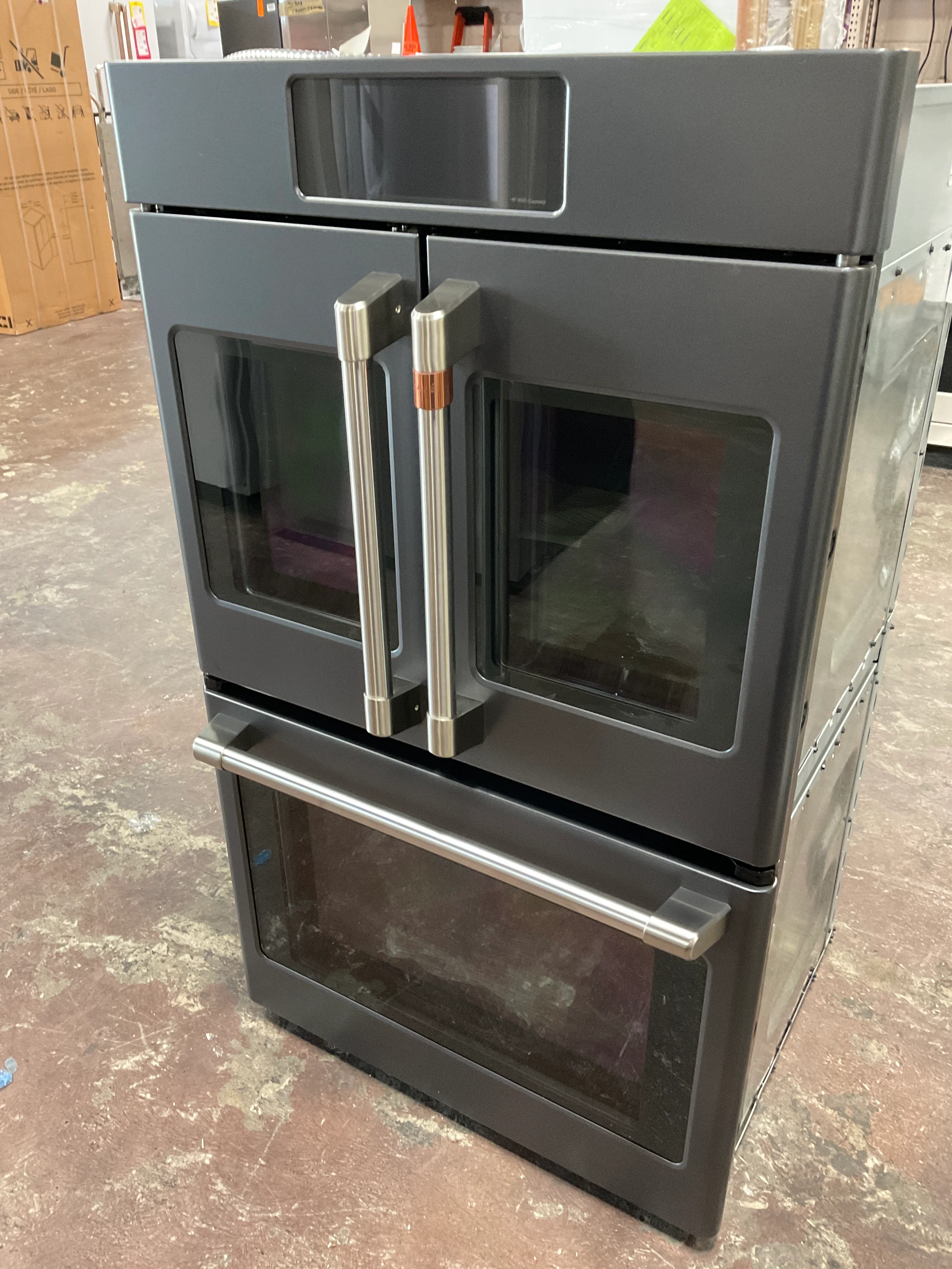 CAFÉ™ Professional Series 30" Smart Built-In Convection French-Door Double Wall Oven - Image 11