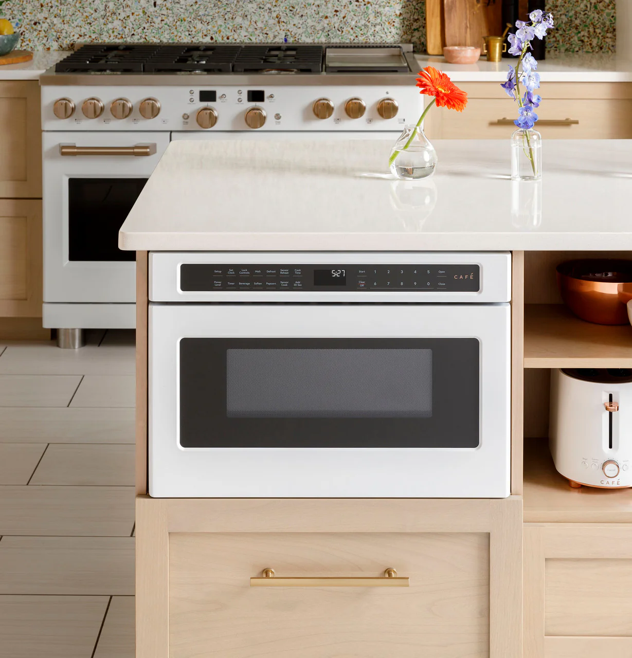 CAFÉ™ Built-In Microwave Drawer Oven - Image 3