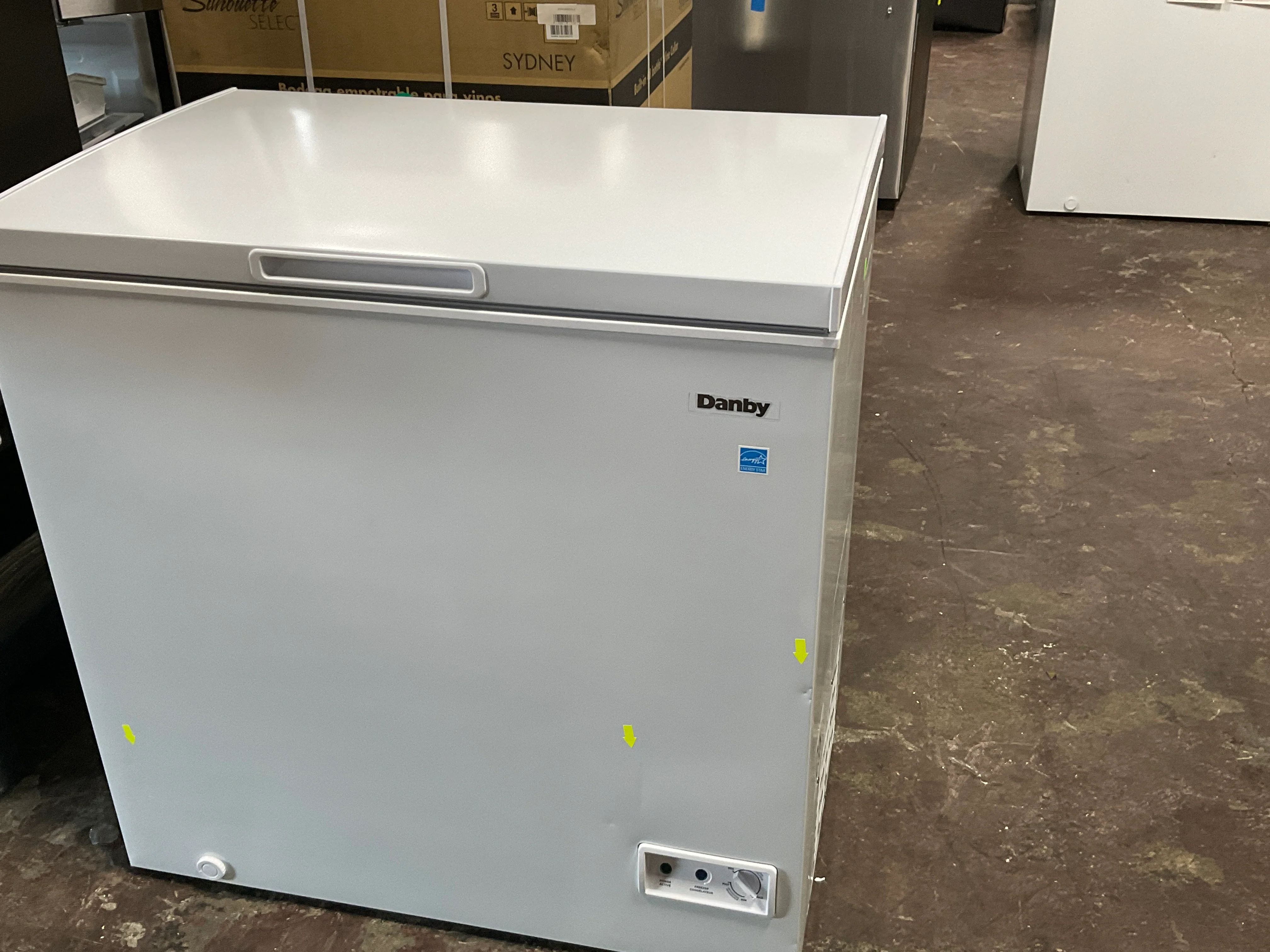Danby Convertible Square Model Chest Freezer - Image 12