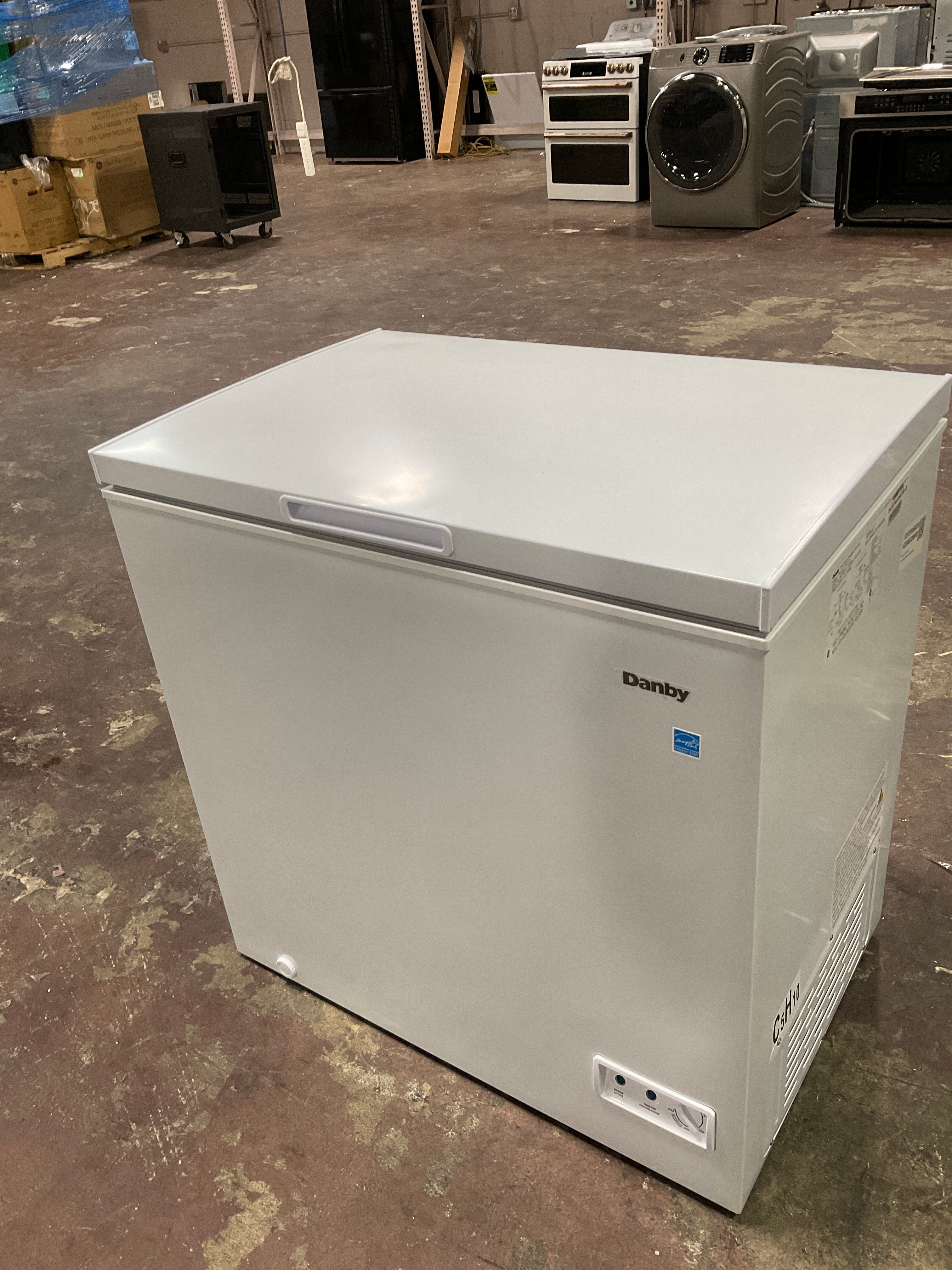 Danby Convertible Square Model Chest Freezer - Image 14