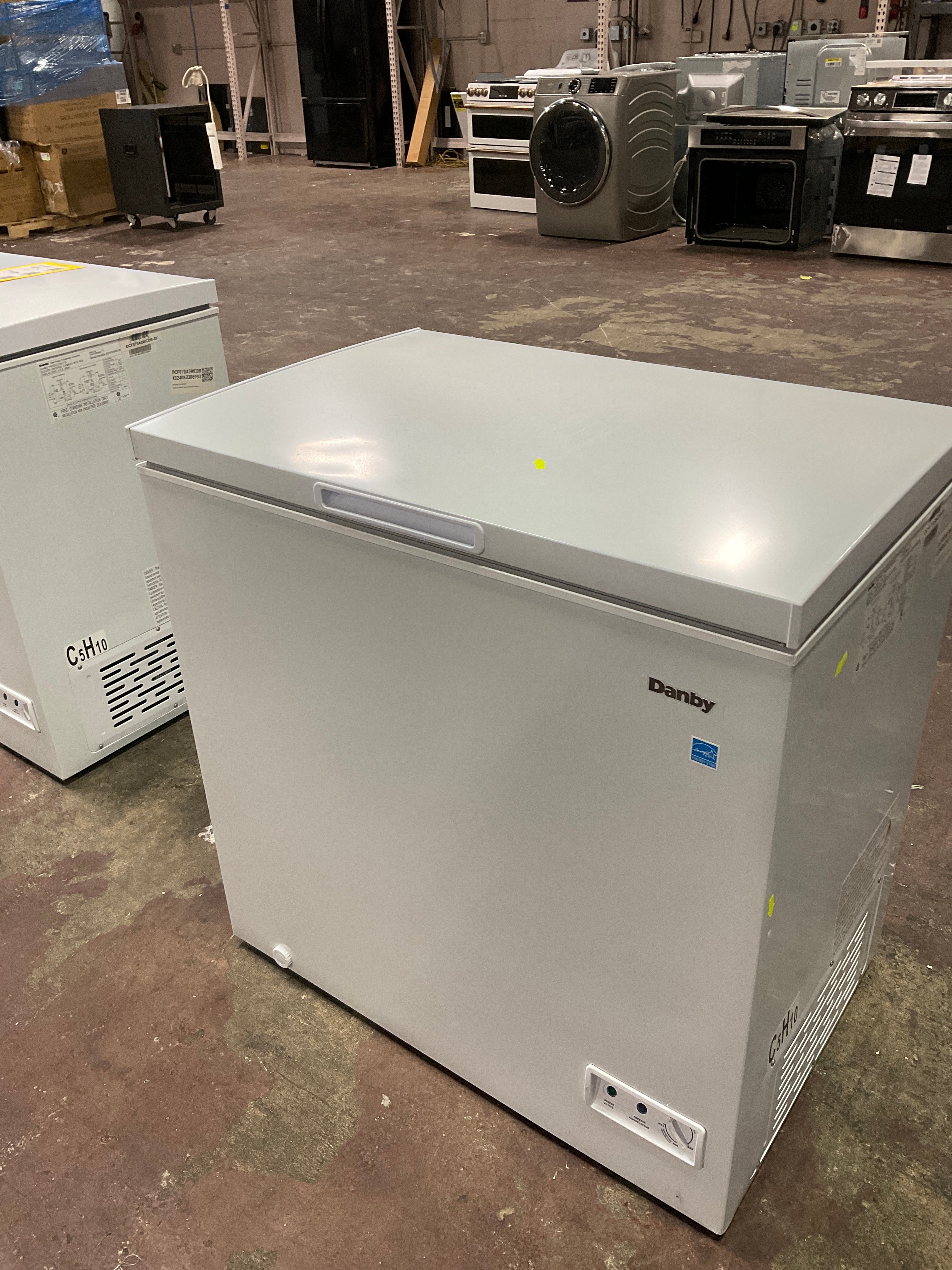 Danby Convertible Square Model Chest Freezer - Image 15