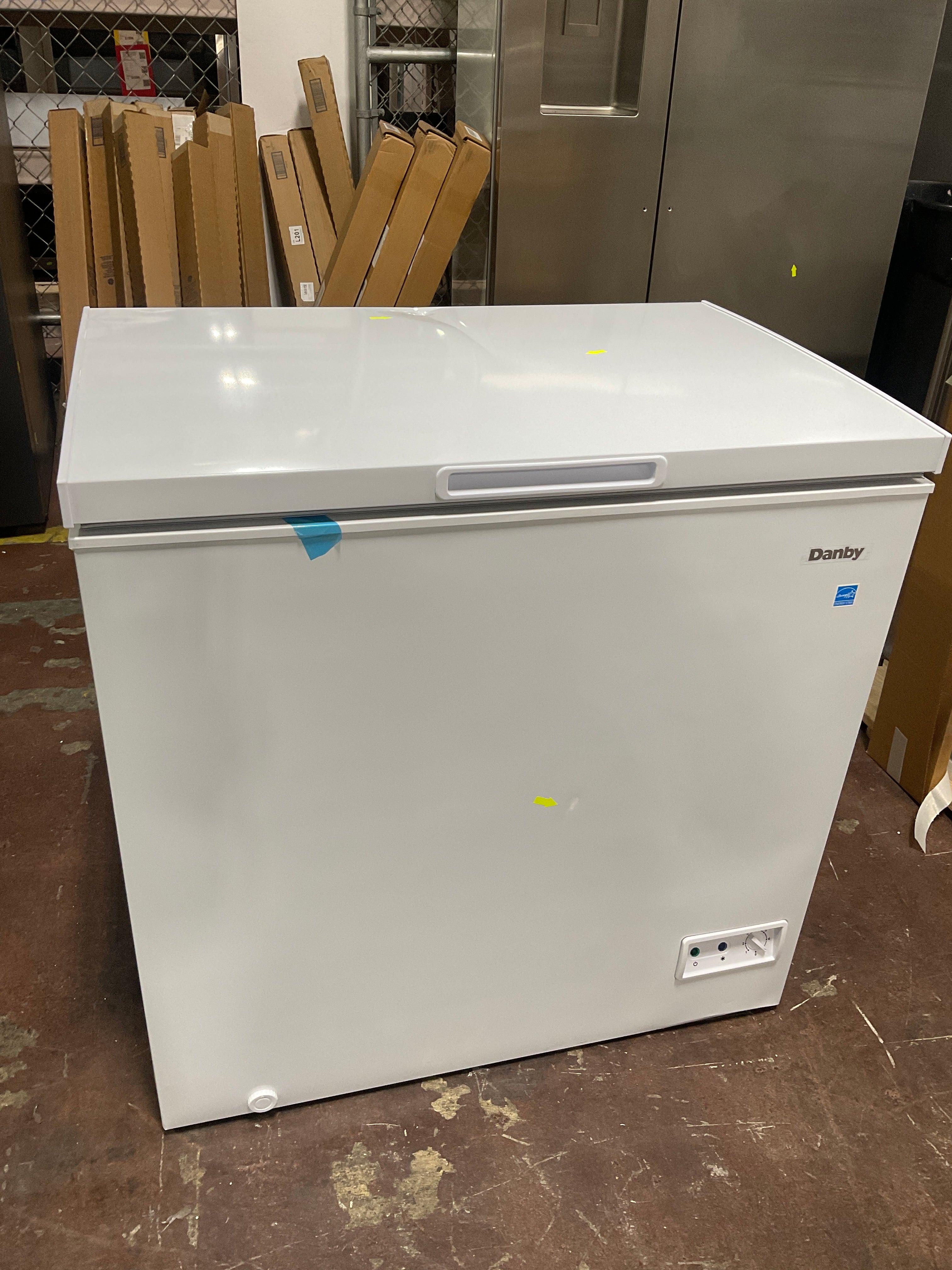 Danby Convertible Square Model Chest Freezer - Image 17