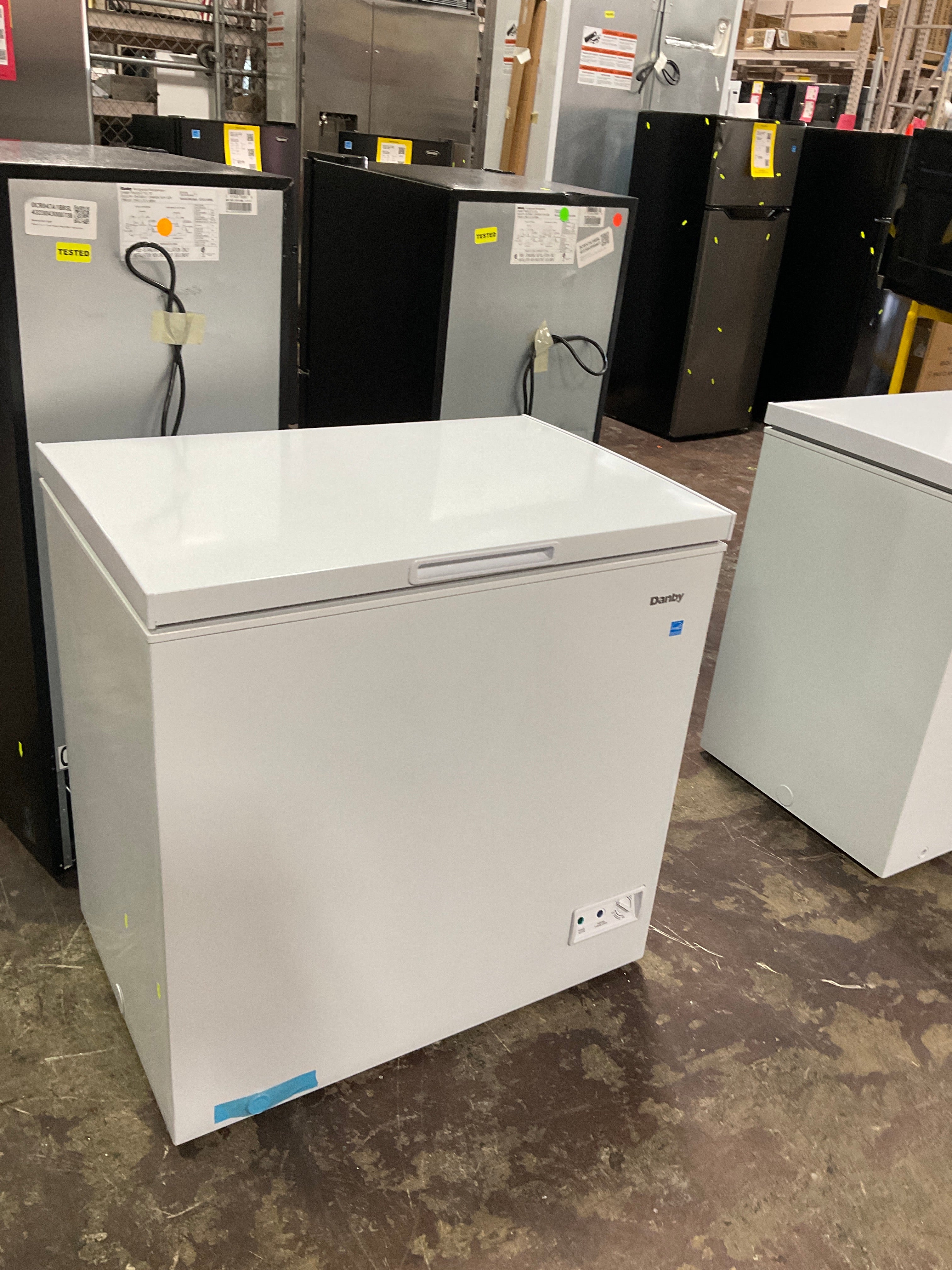 Danby Convertible Square Model Chest Freezer - Image 19