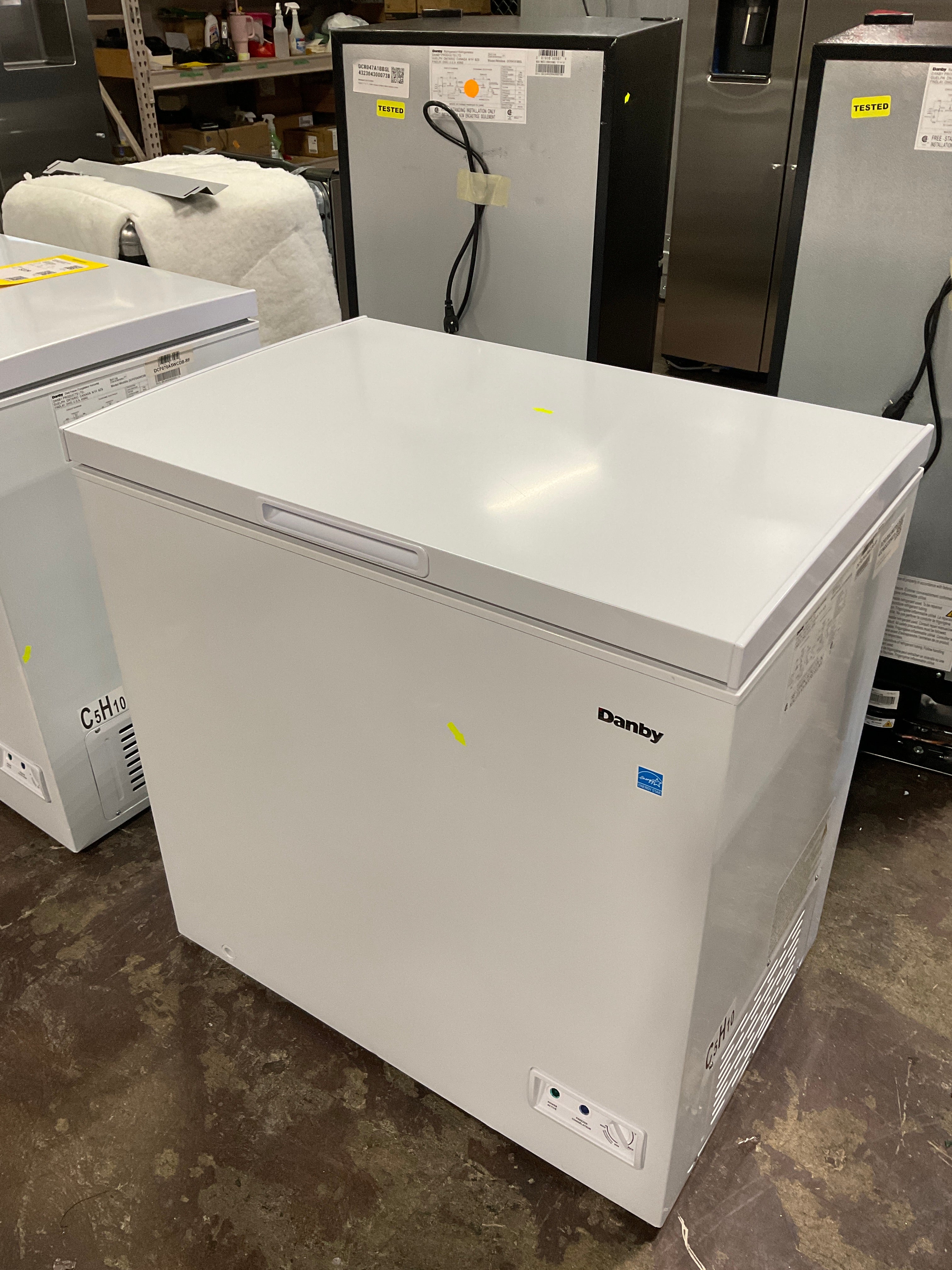 Danby Convertible Square Model Chest Freezer - Image 20