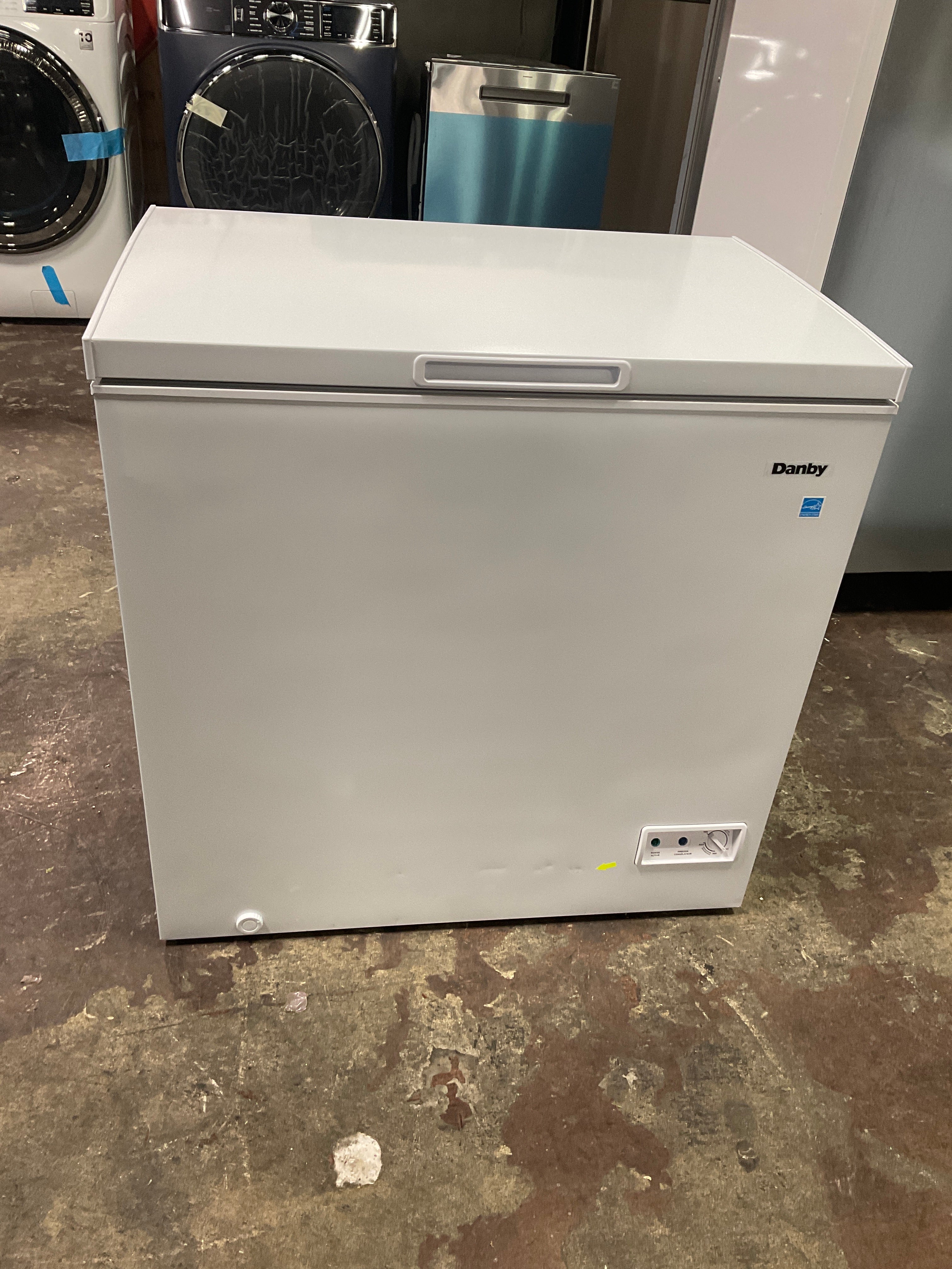 Danby Convertible Square Model Chest Freezer - Image 30