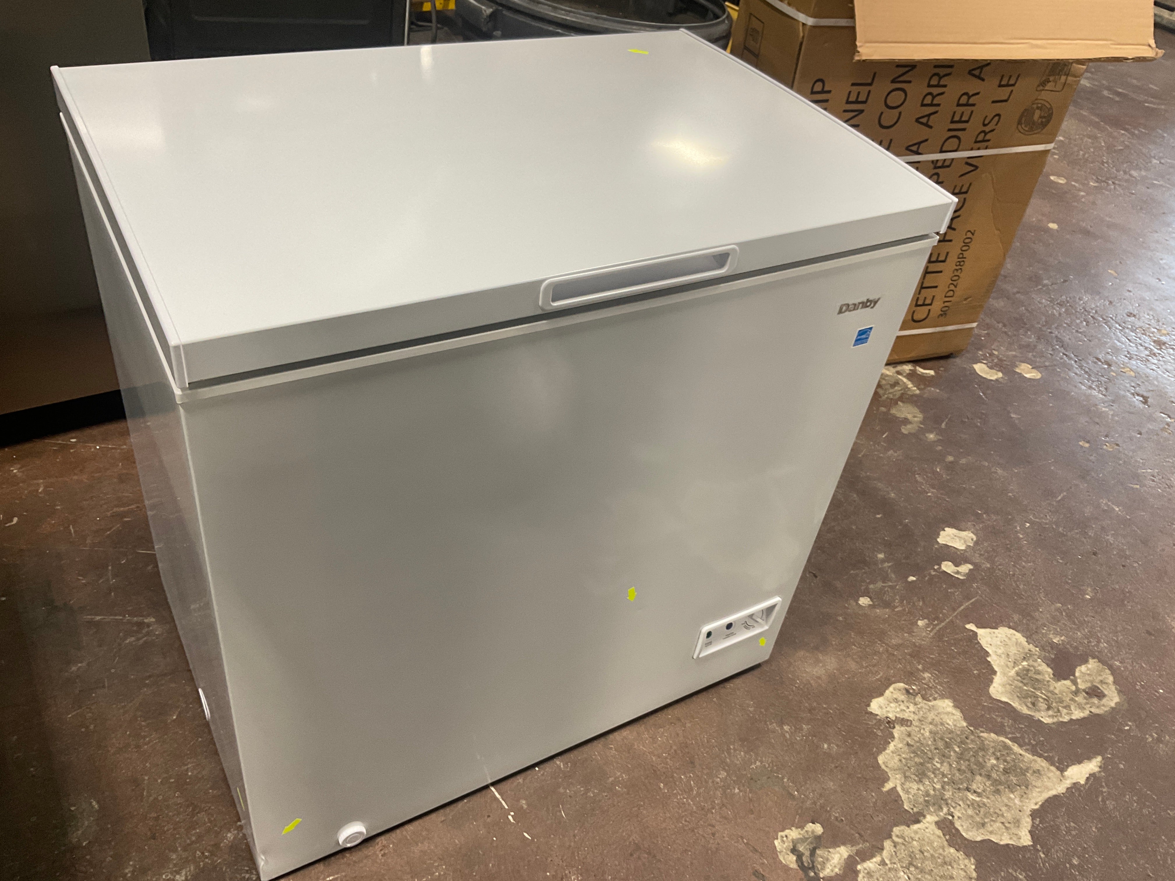 Danby Convertible Square Model Chest Freezer - Image 44