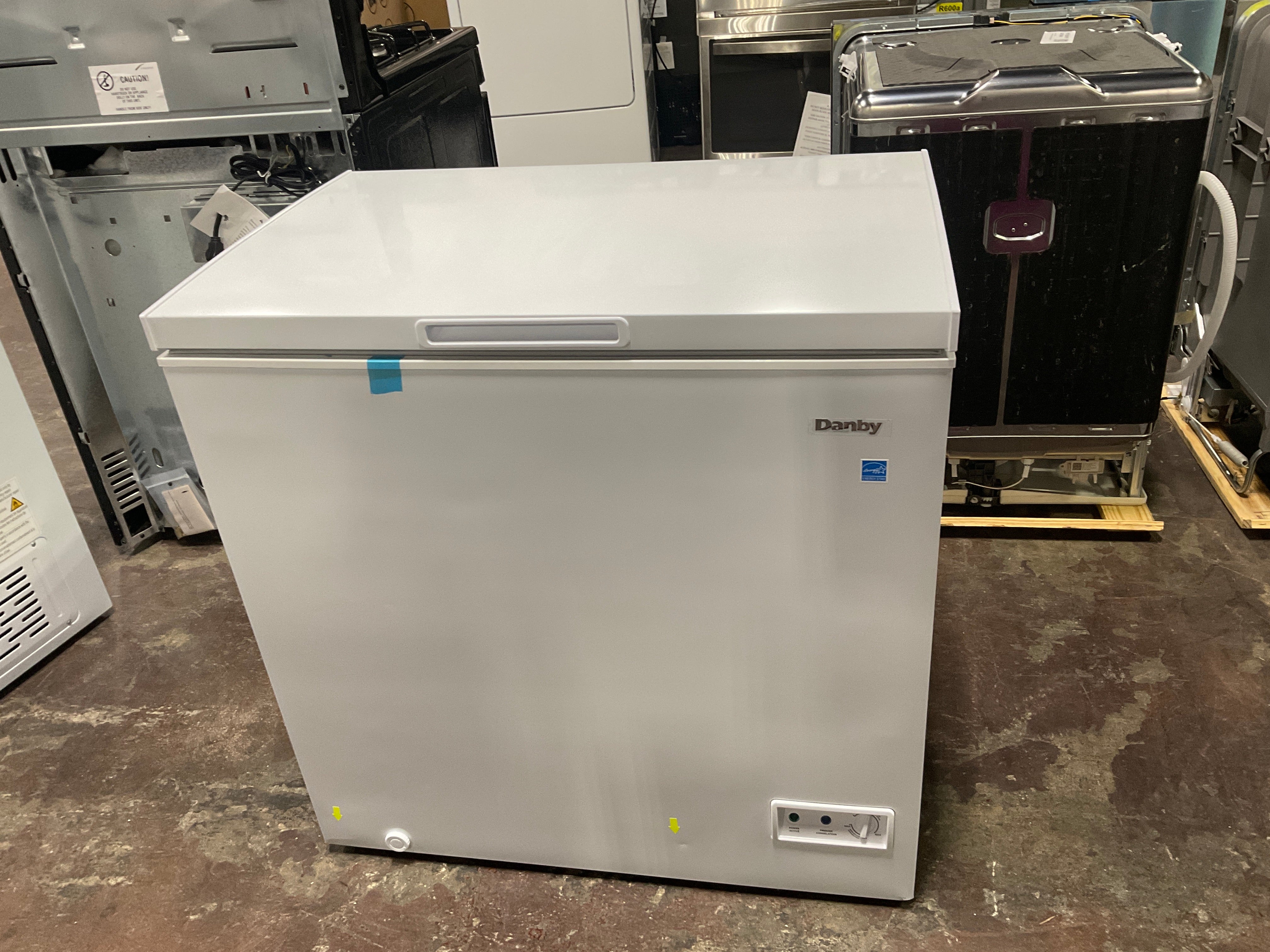 Danby Convertible Square Model Chest Freezer - Image 54