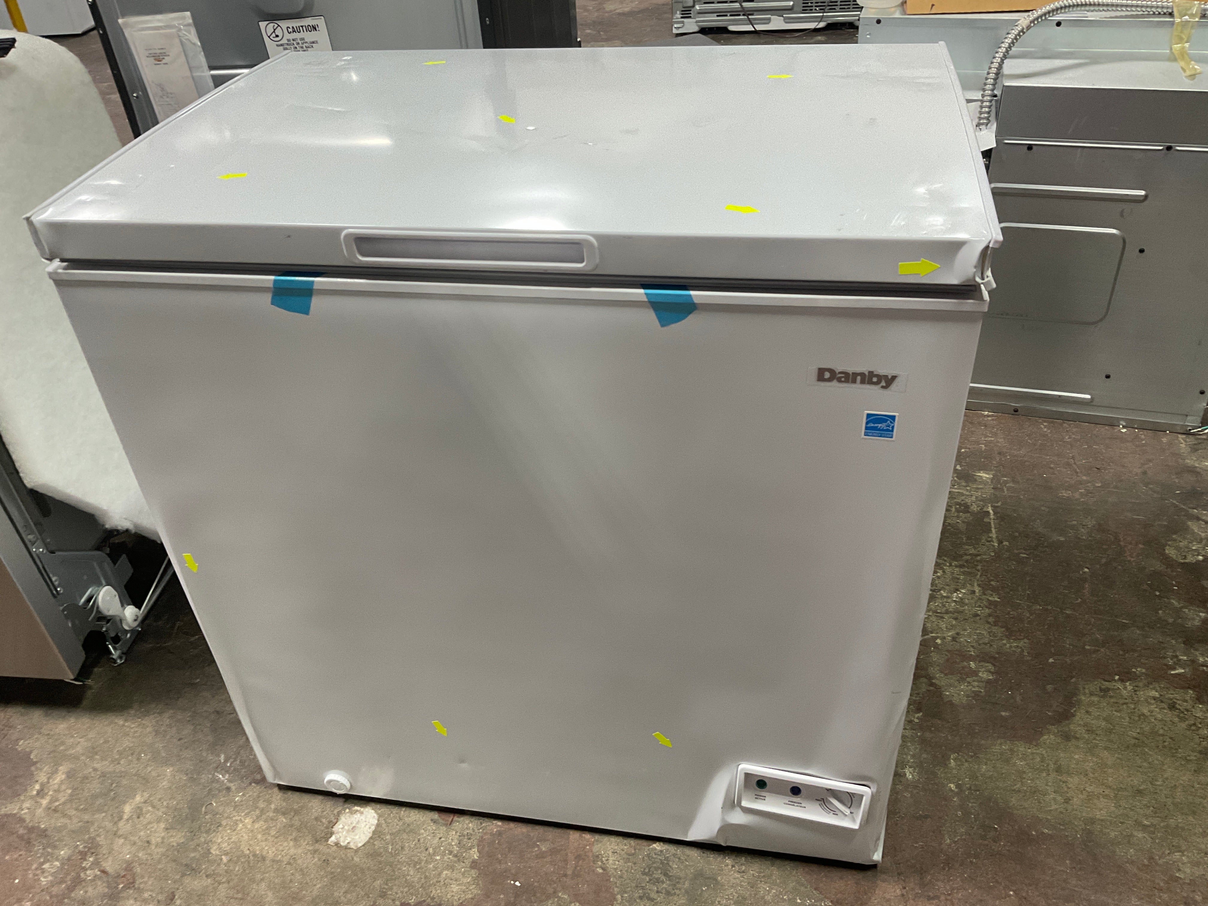 Danby Convertible Square Model Chest Freezer - Image 62