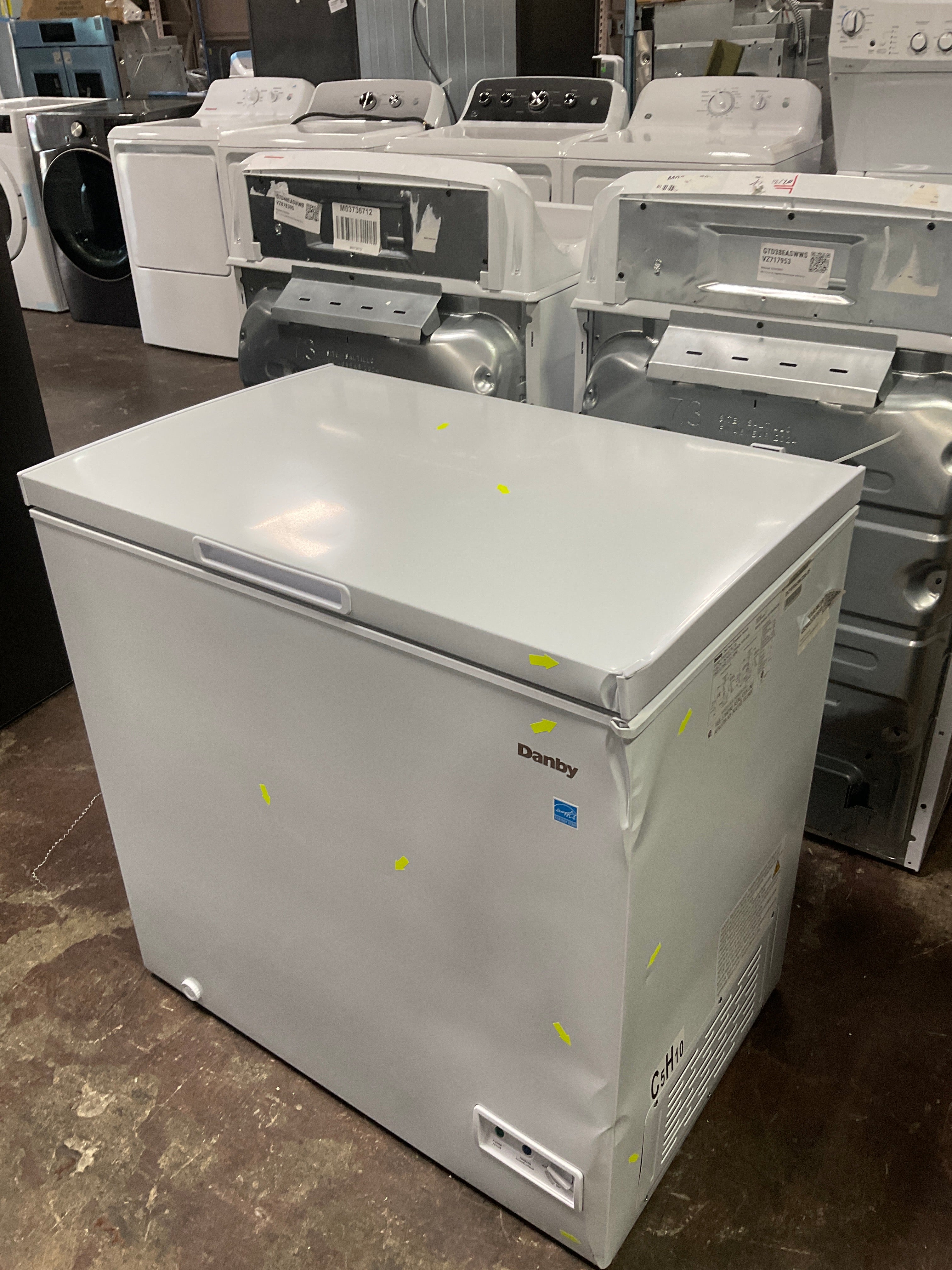 Danby Convertible Square Model Chest Freezer - Image 7
