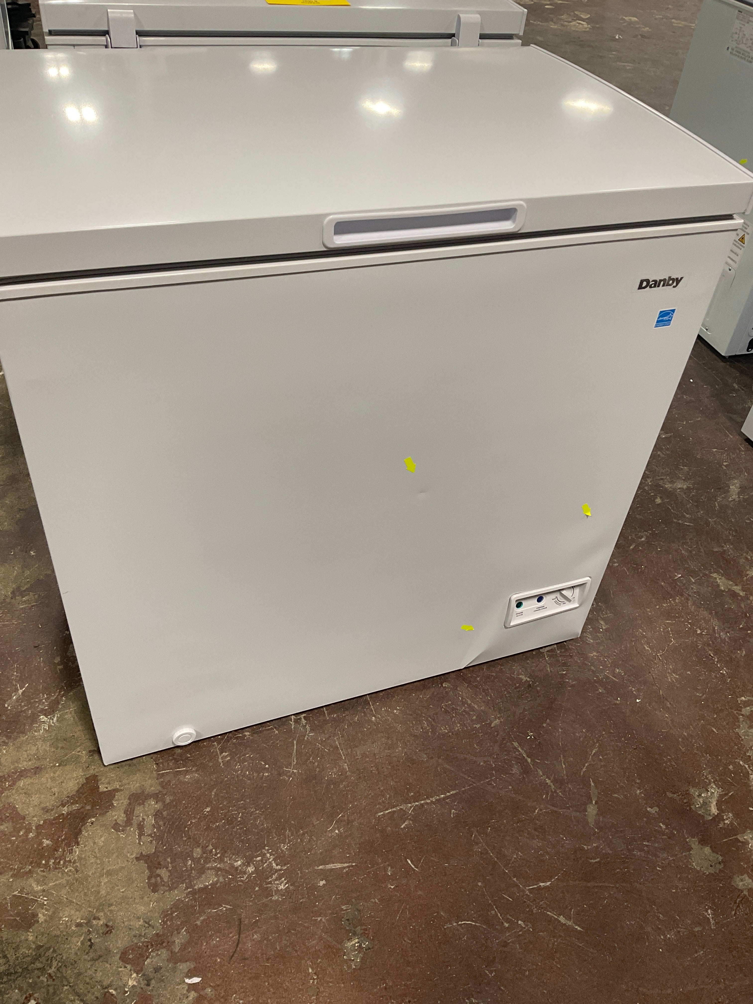 Danby Convertible Square Model Chest Freezer - Image 72