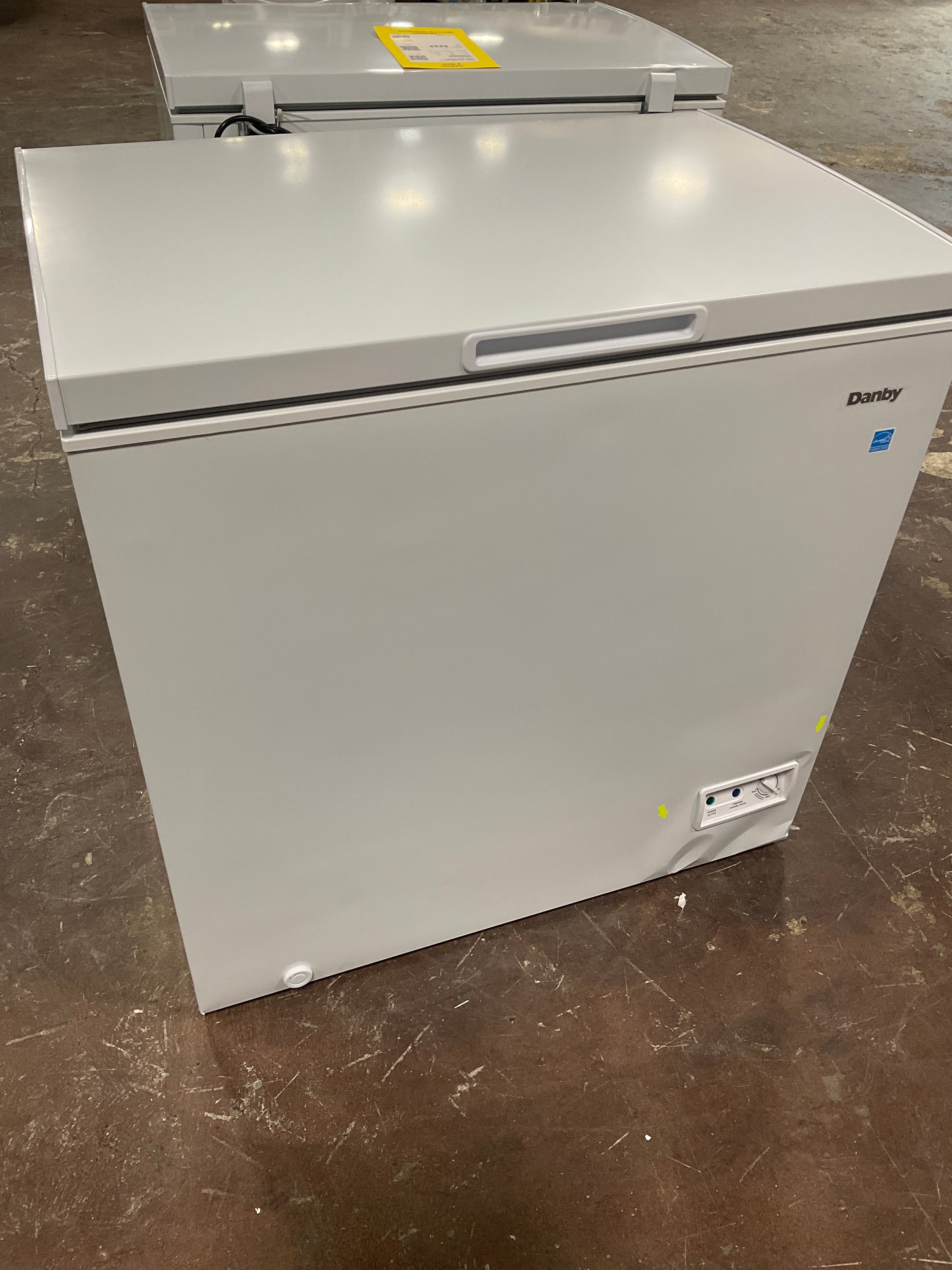 Danby Convertible Square Model Chest Freezer - Image 73