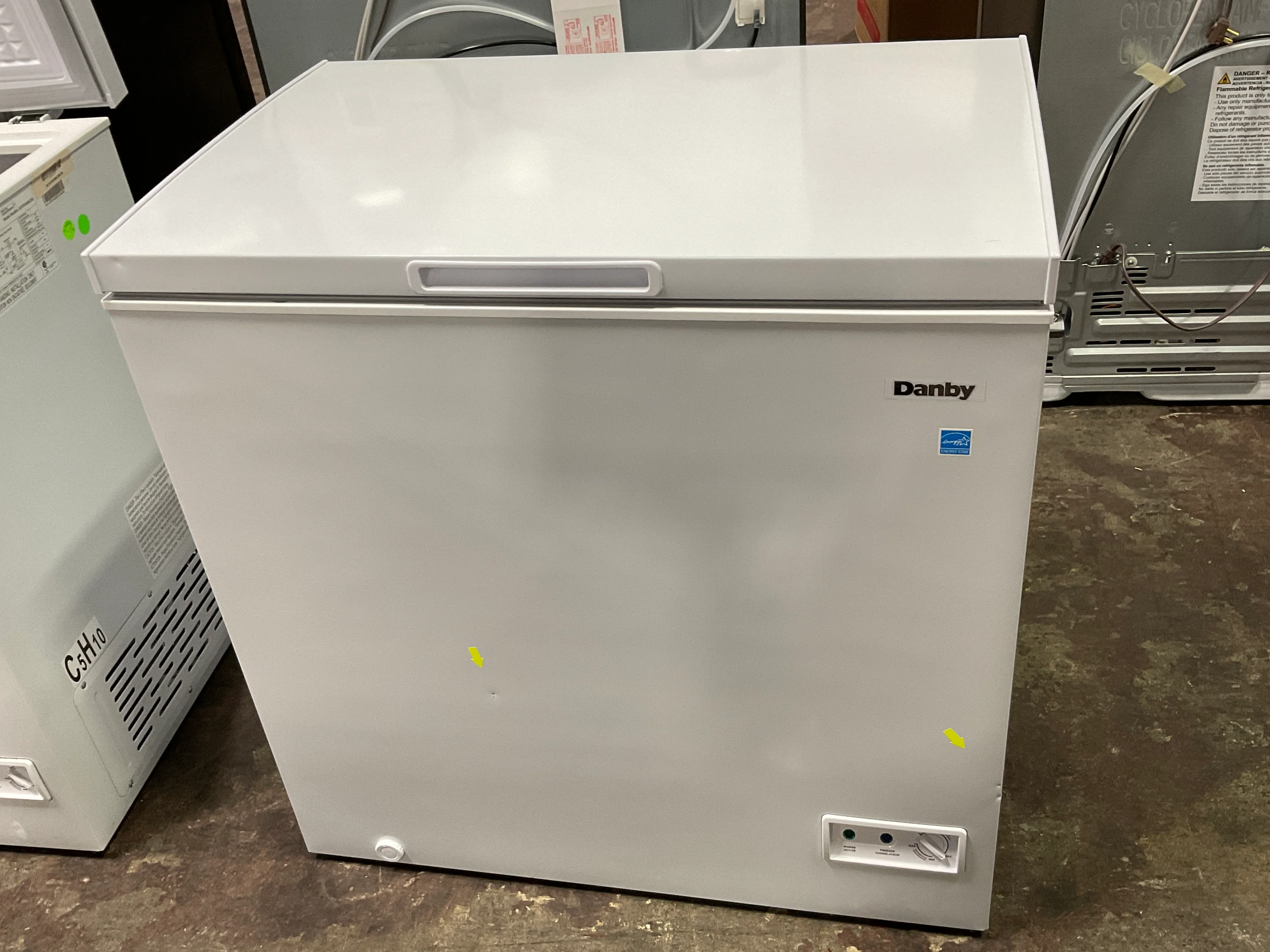 Danby Convertible Square Model Chest Freezer - Image 76