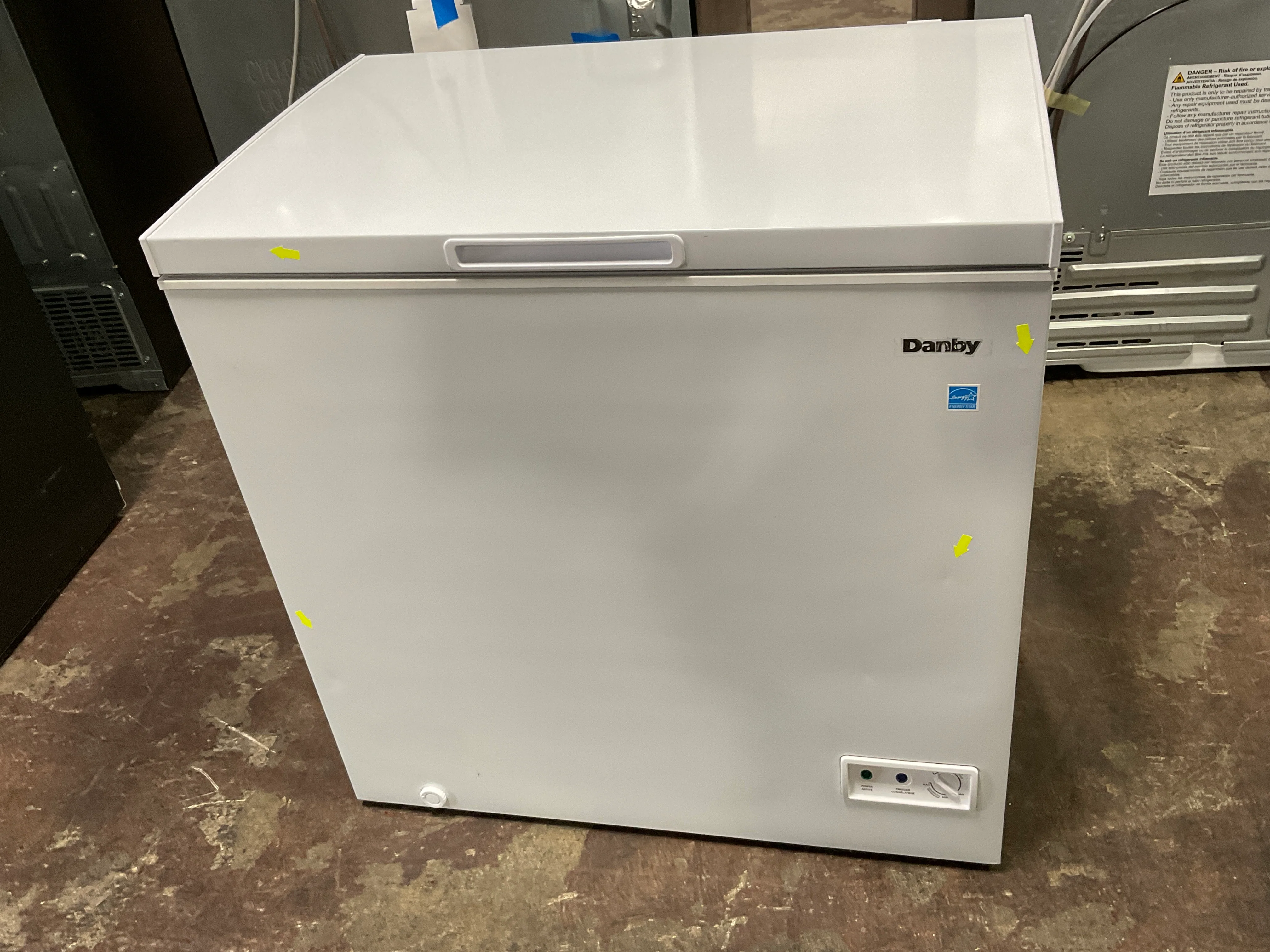 Danby Convertible Square Model Chest Freezer - Image 77