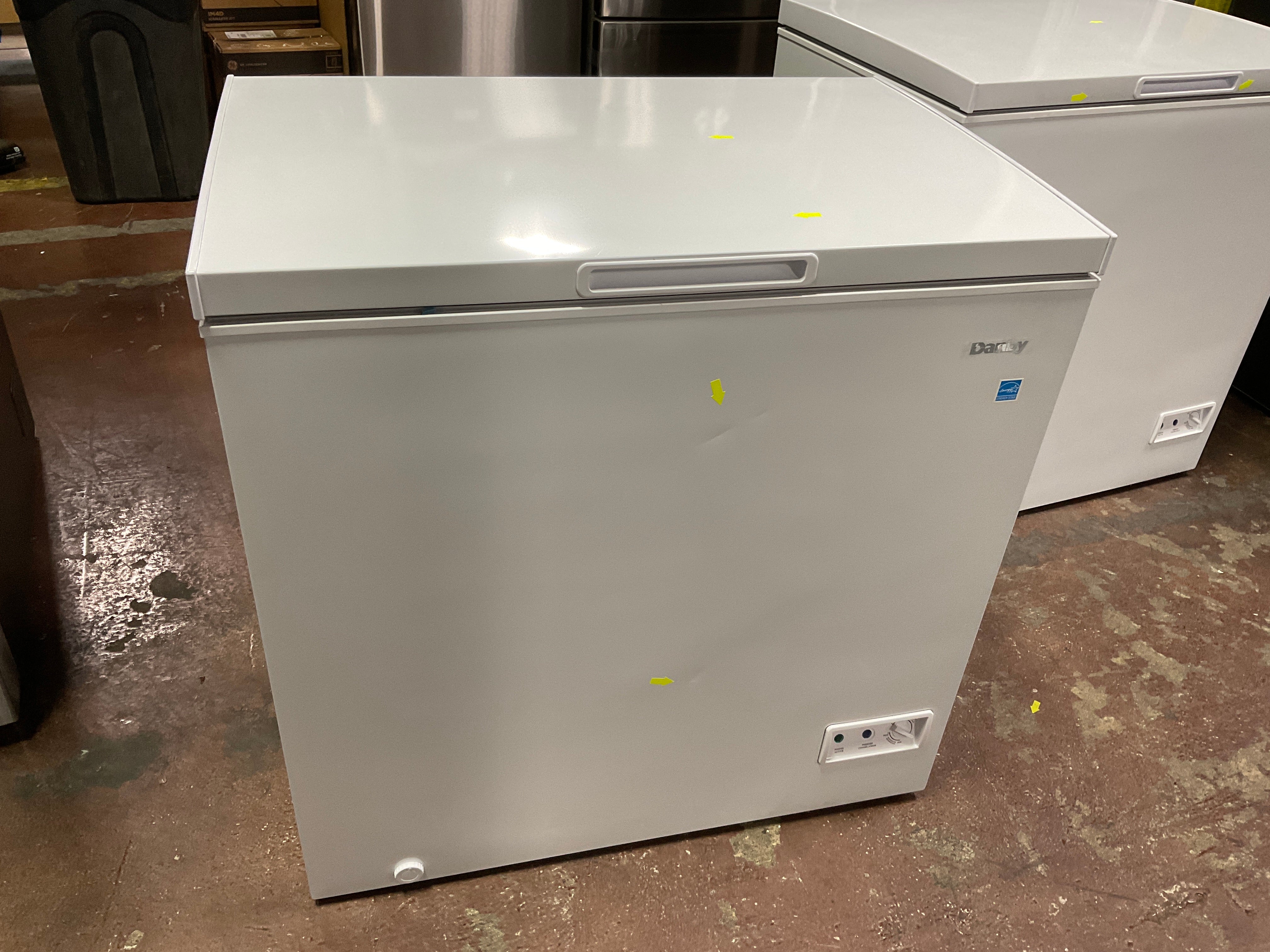 Danby Convertible Square Model Chest Freezer - Image 8