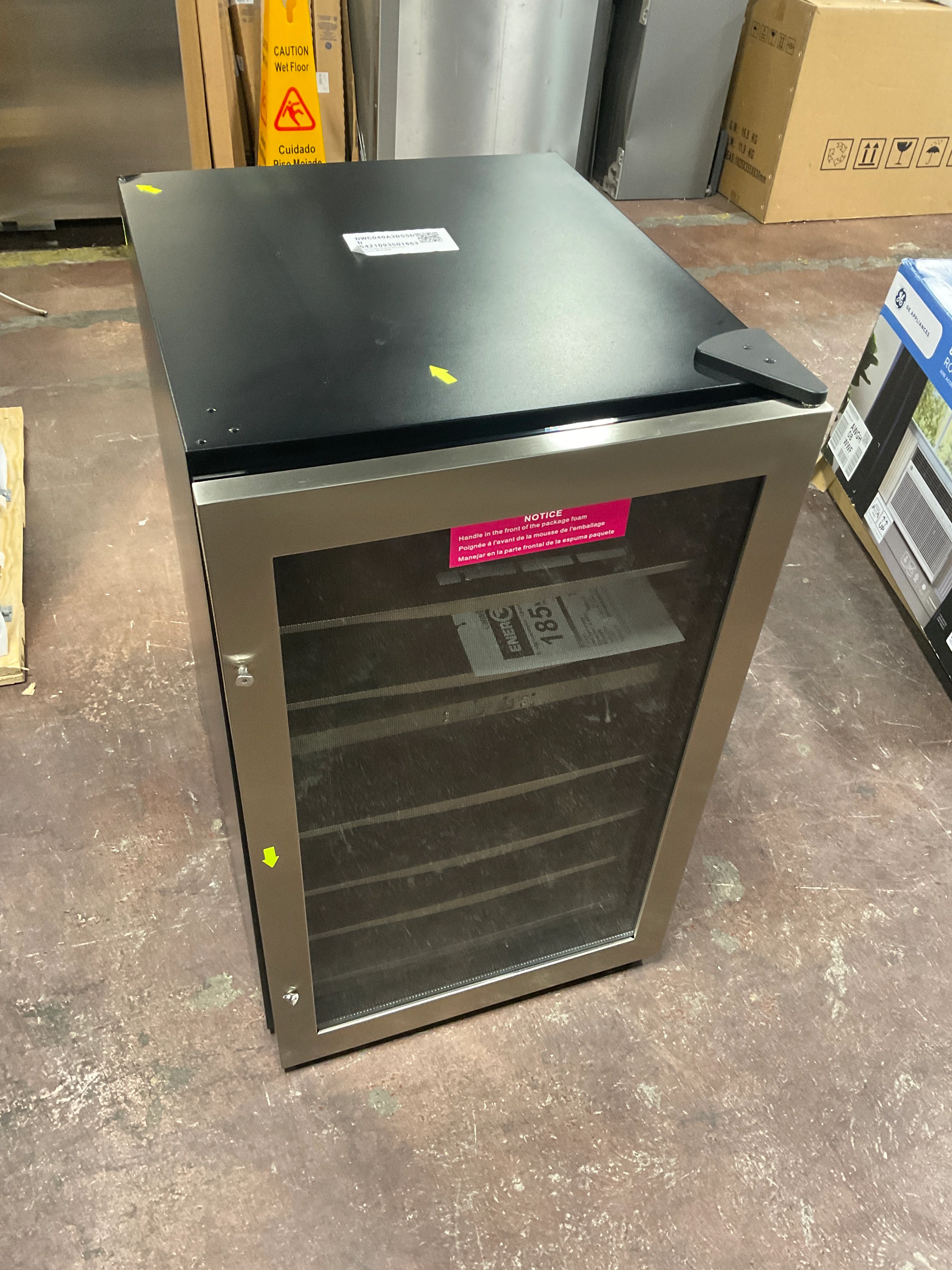 Danby Designer 38 Bottle Wine Cooler - Image 4