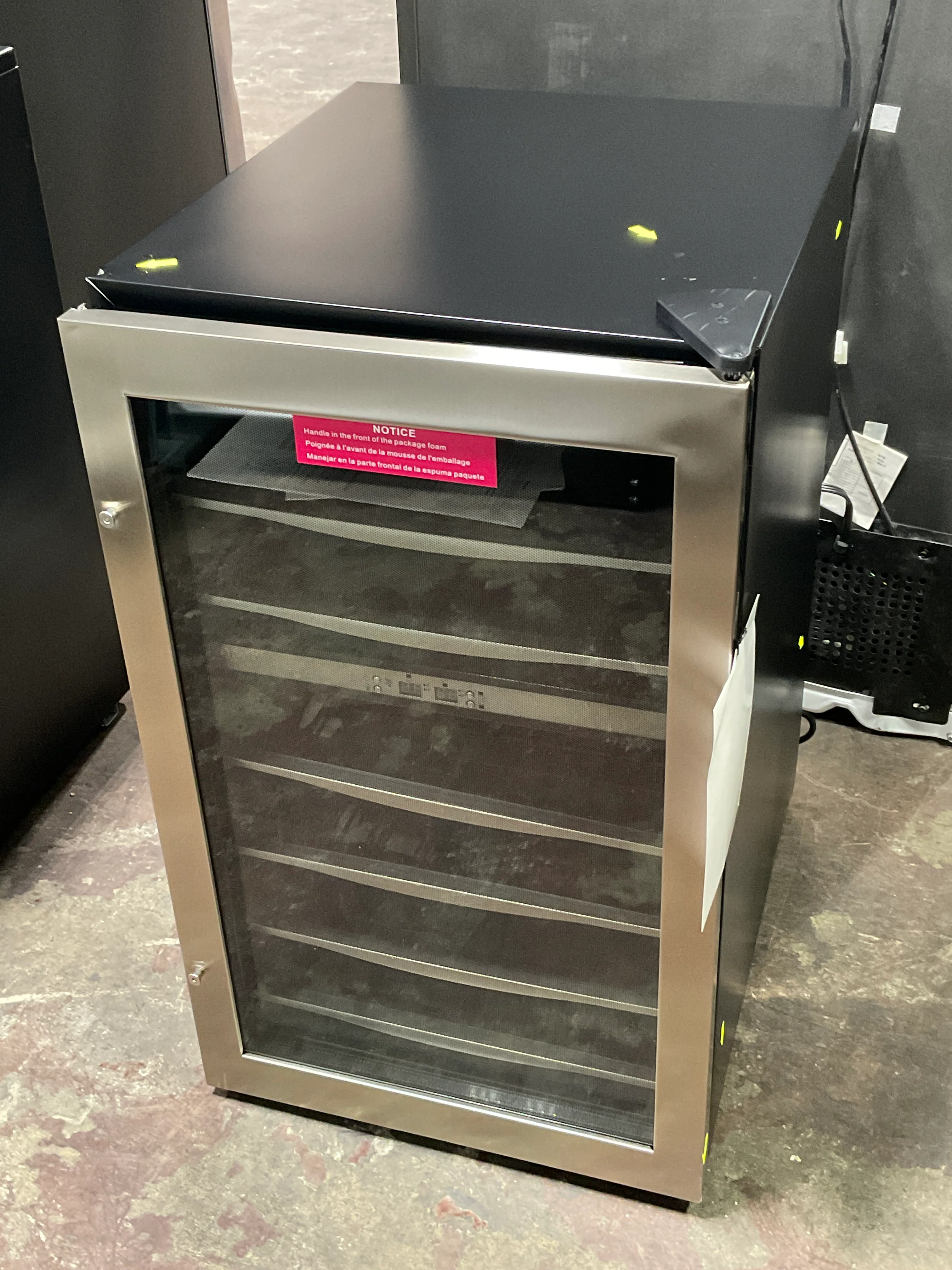 Danby Designer 38 Bottle Wine Cooler - Image 5