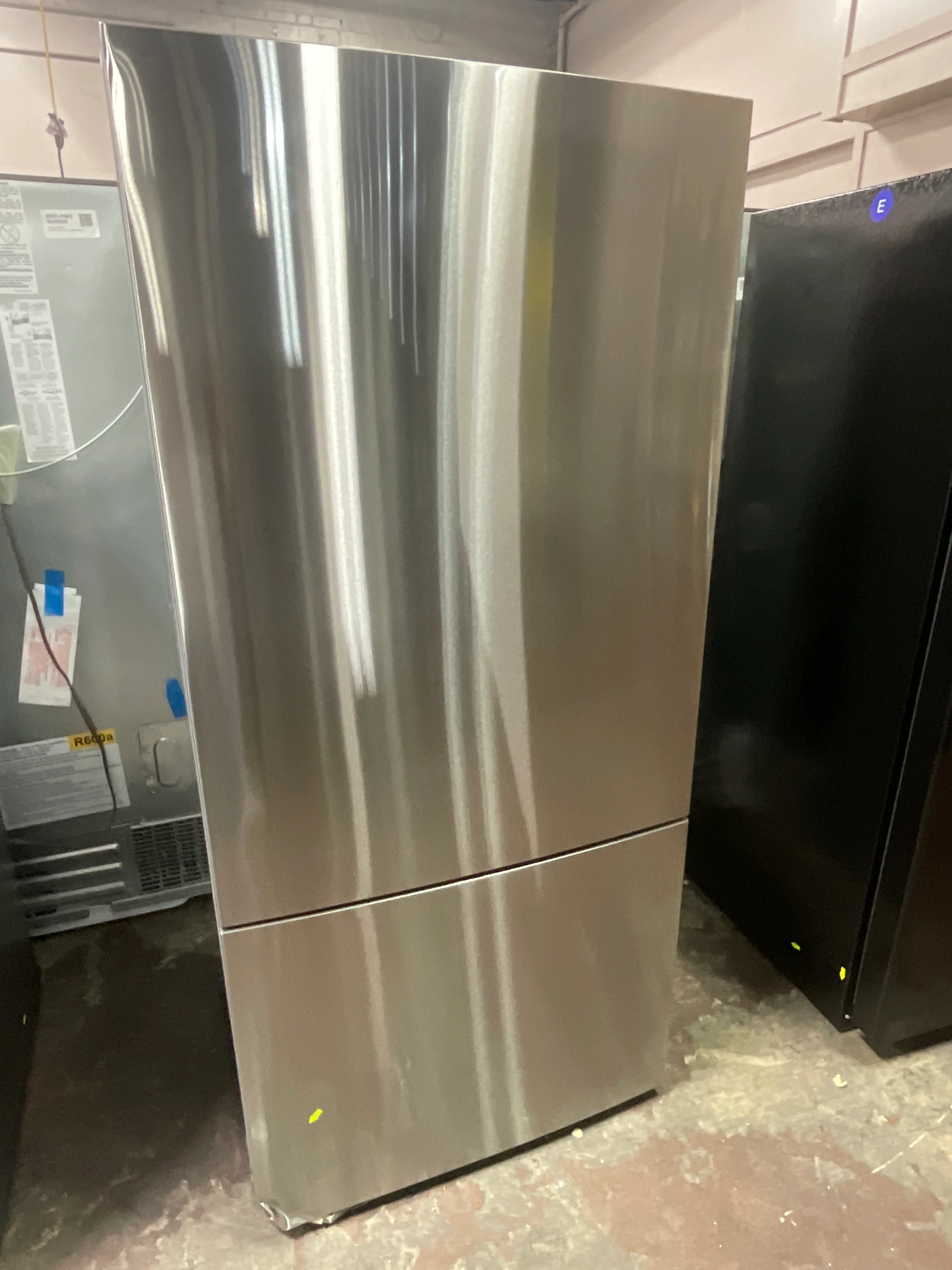 GE® ENERGY STAR® 17.7 Cu. Ft. Counter-Depth Bottom-Freezer Refrigerator - Image 6