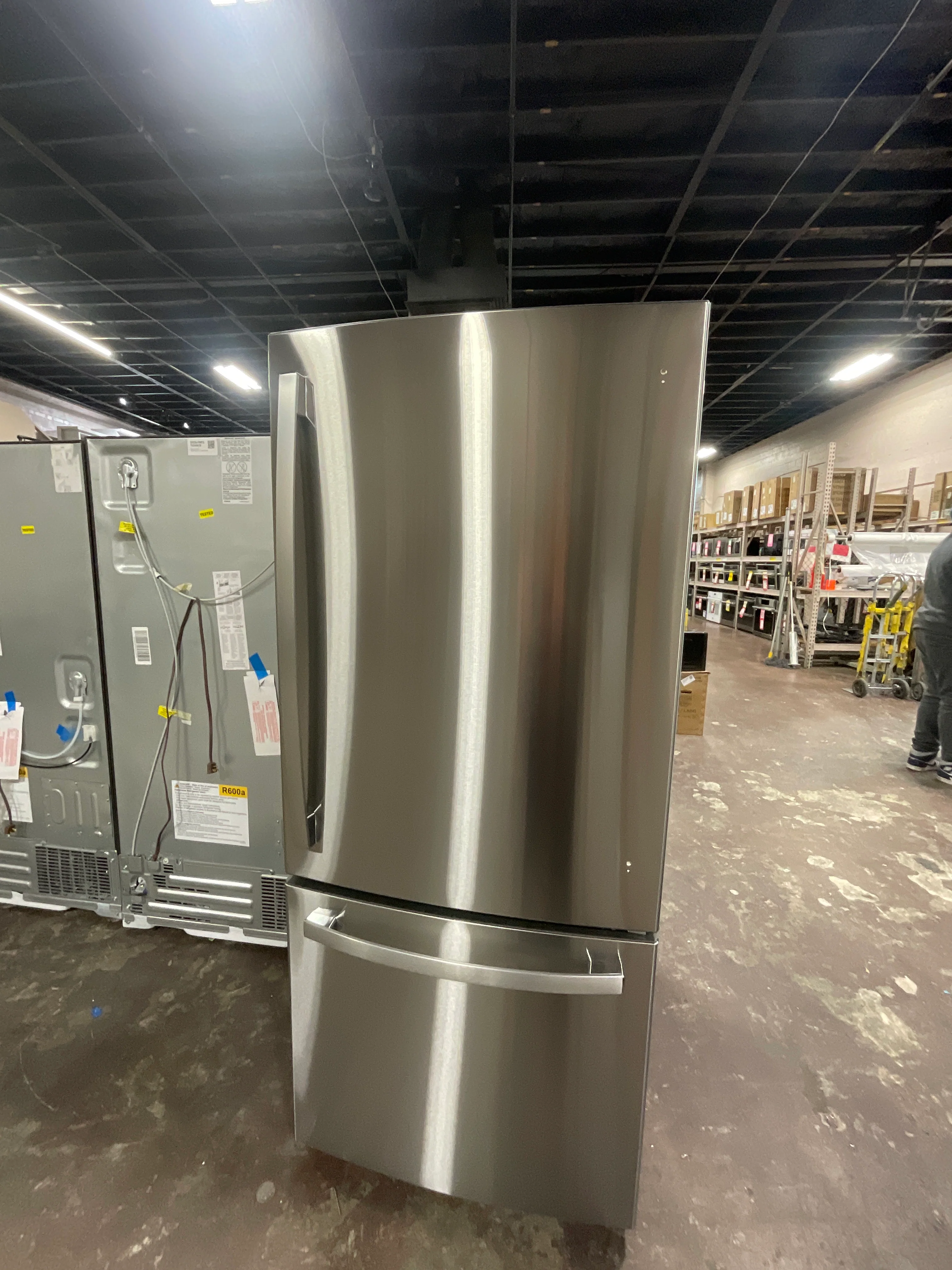 GE® ENERGY STAR® 20.9 Cu. Ft. Bottom-Freezer Refrigerator - Image 6