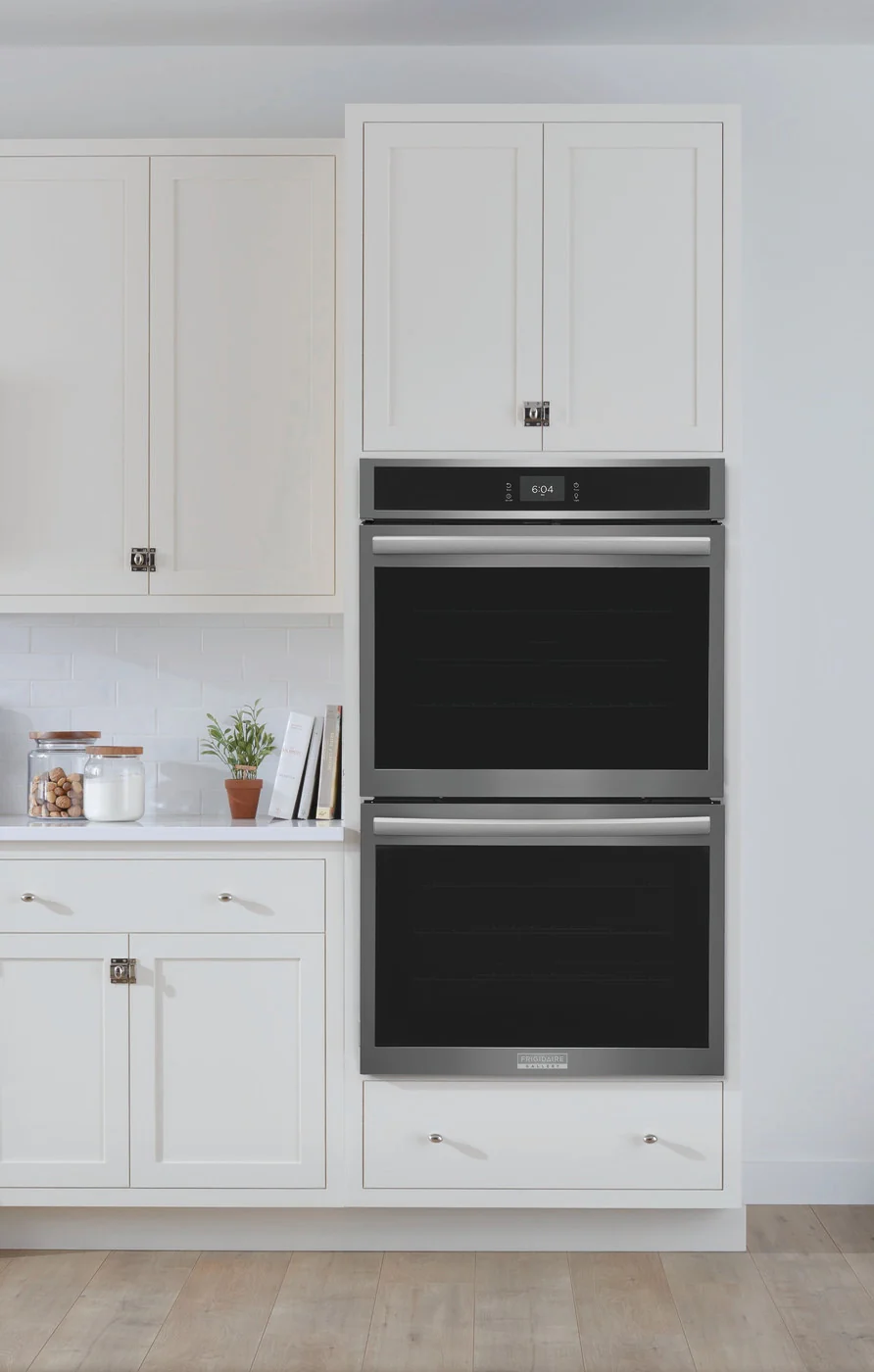Frigidaire Gallery 30" Double Electric Wall Oven with 15+ Ways To Cook - Image 6