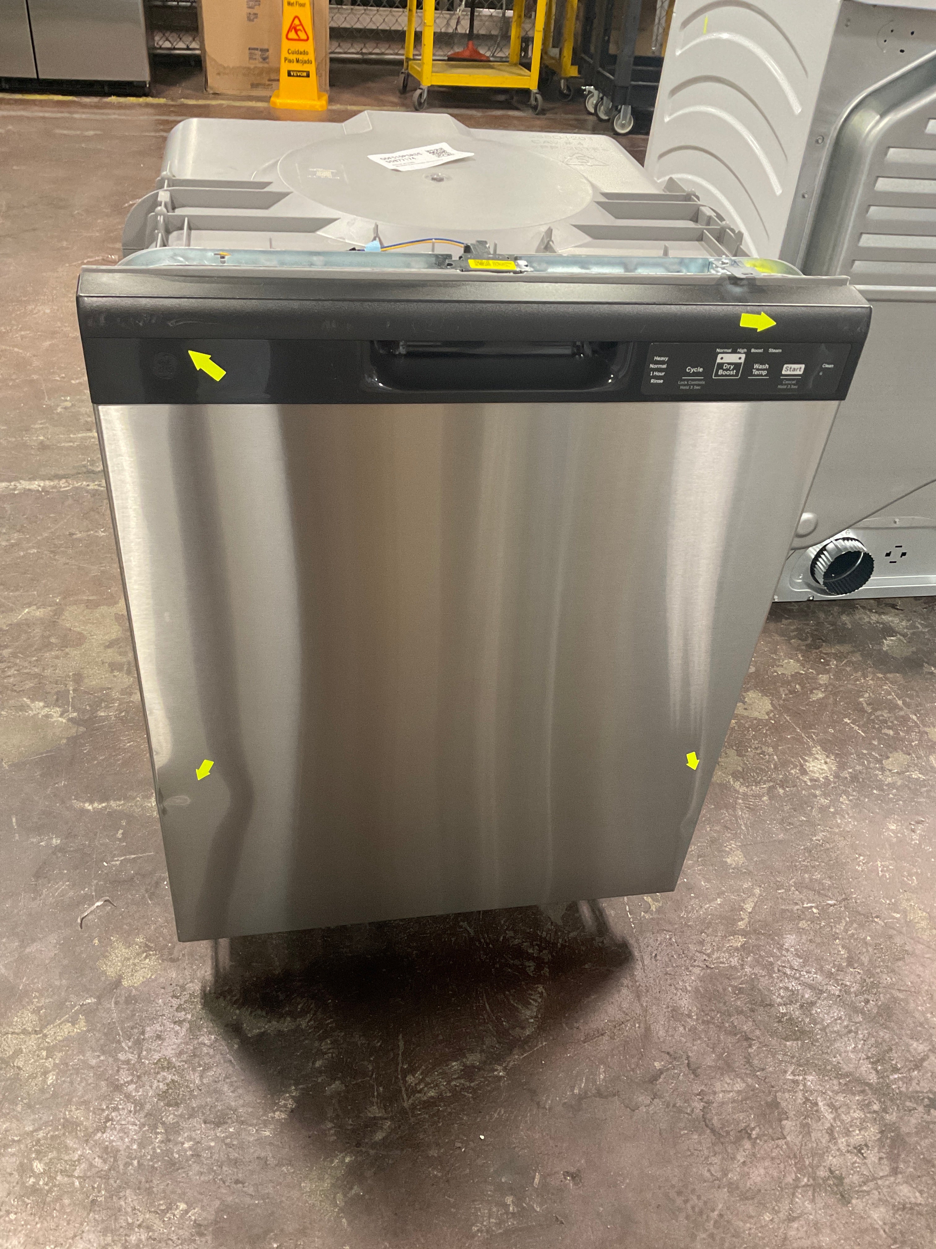 GE GE® ENERGY STAR® Dishwasher with Front Controls - Image 10