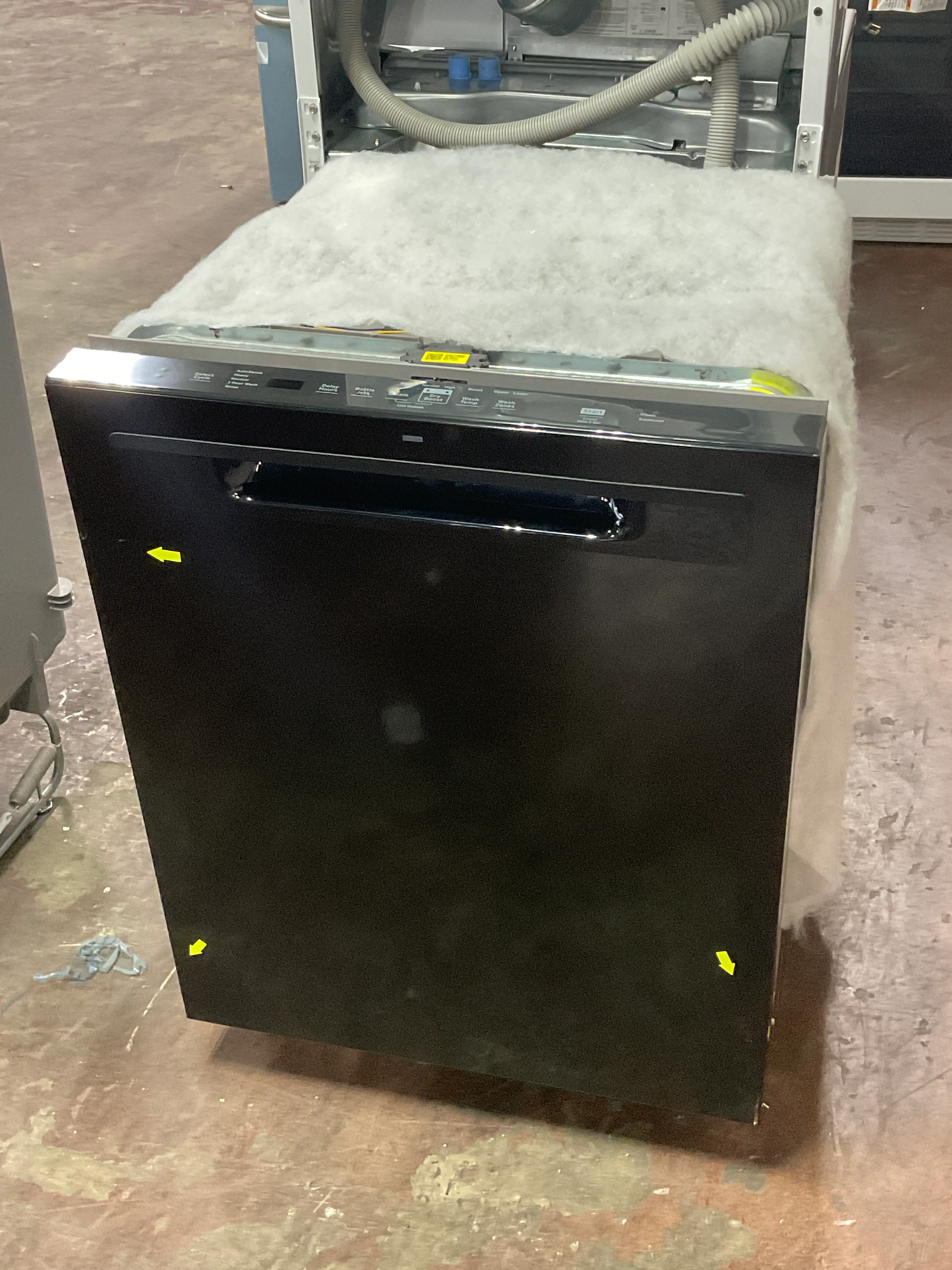GE® ENERGY STAR® Top Control with Plastic Interior Dishwasher with Sanitize Cycle & Dry Boost - Image 6