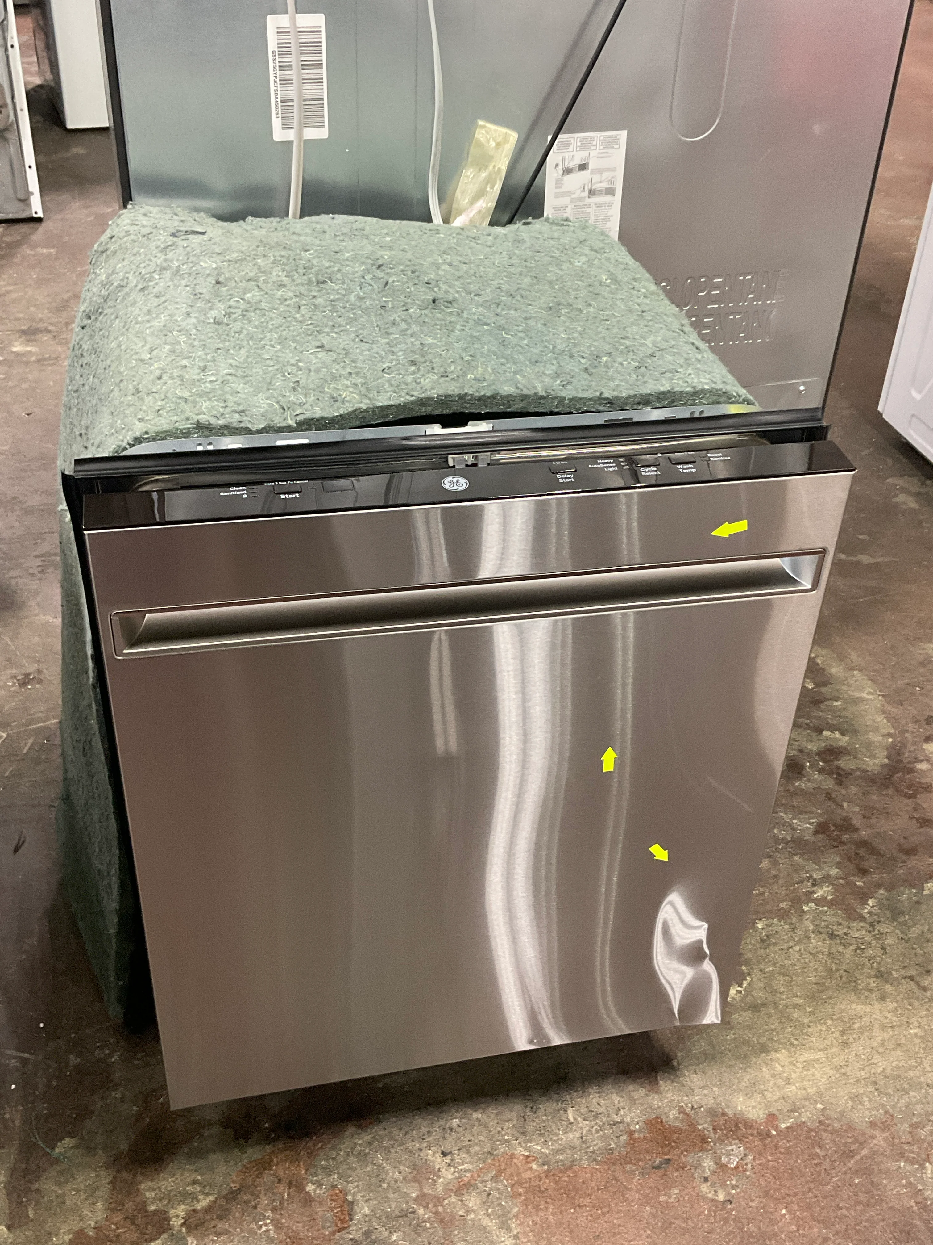 GE GE® ENERGY STAR® ADA Compliant Stainless Steel Interior Dishwasher with Sanitize Cycle - Image 8