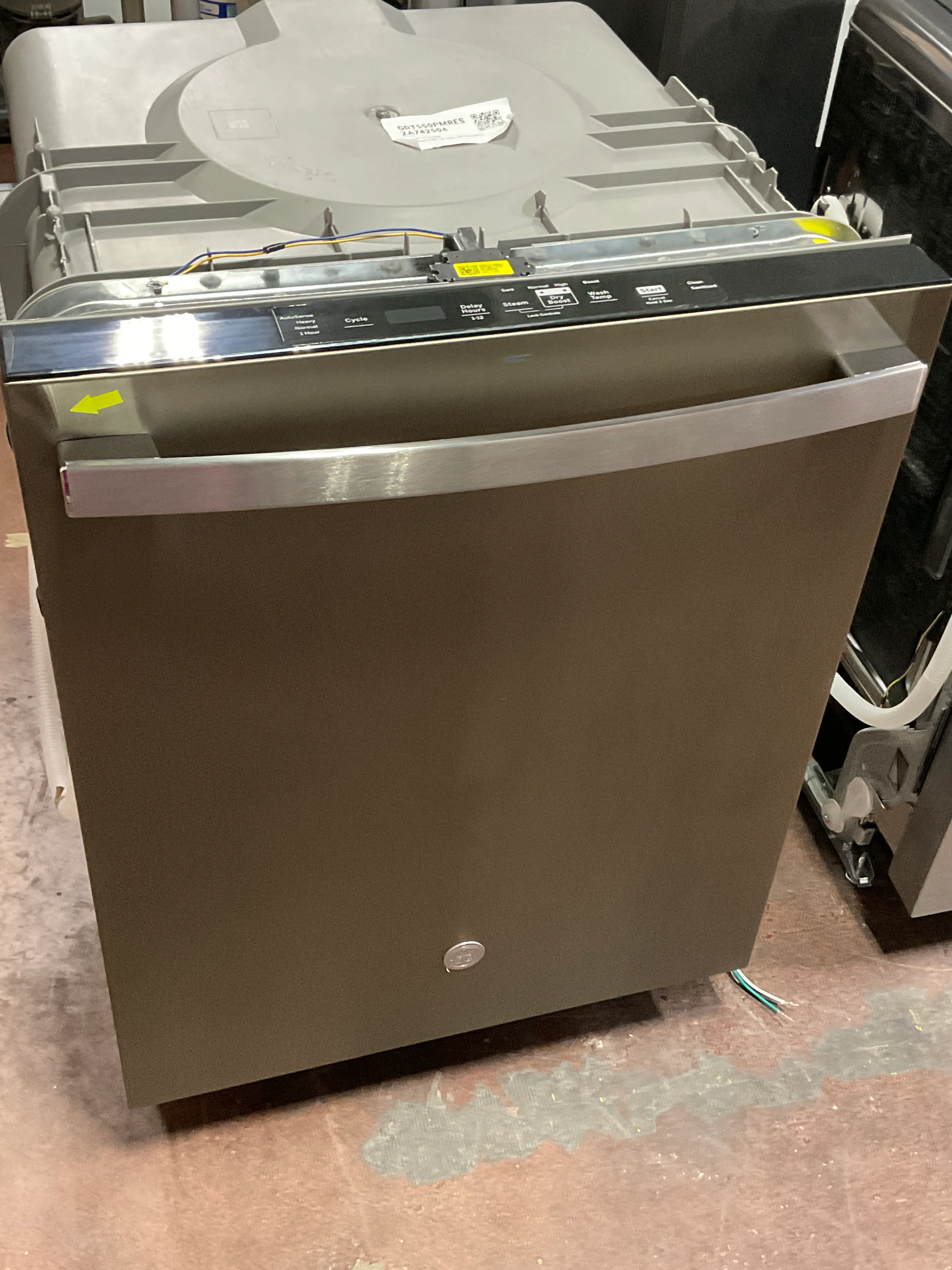 GE® ENERGY STAR® Top Control with Plastic Interior Dishwasher with Sanitize Cycle & Dry Boost - Image 6