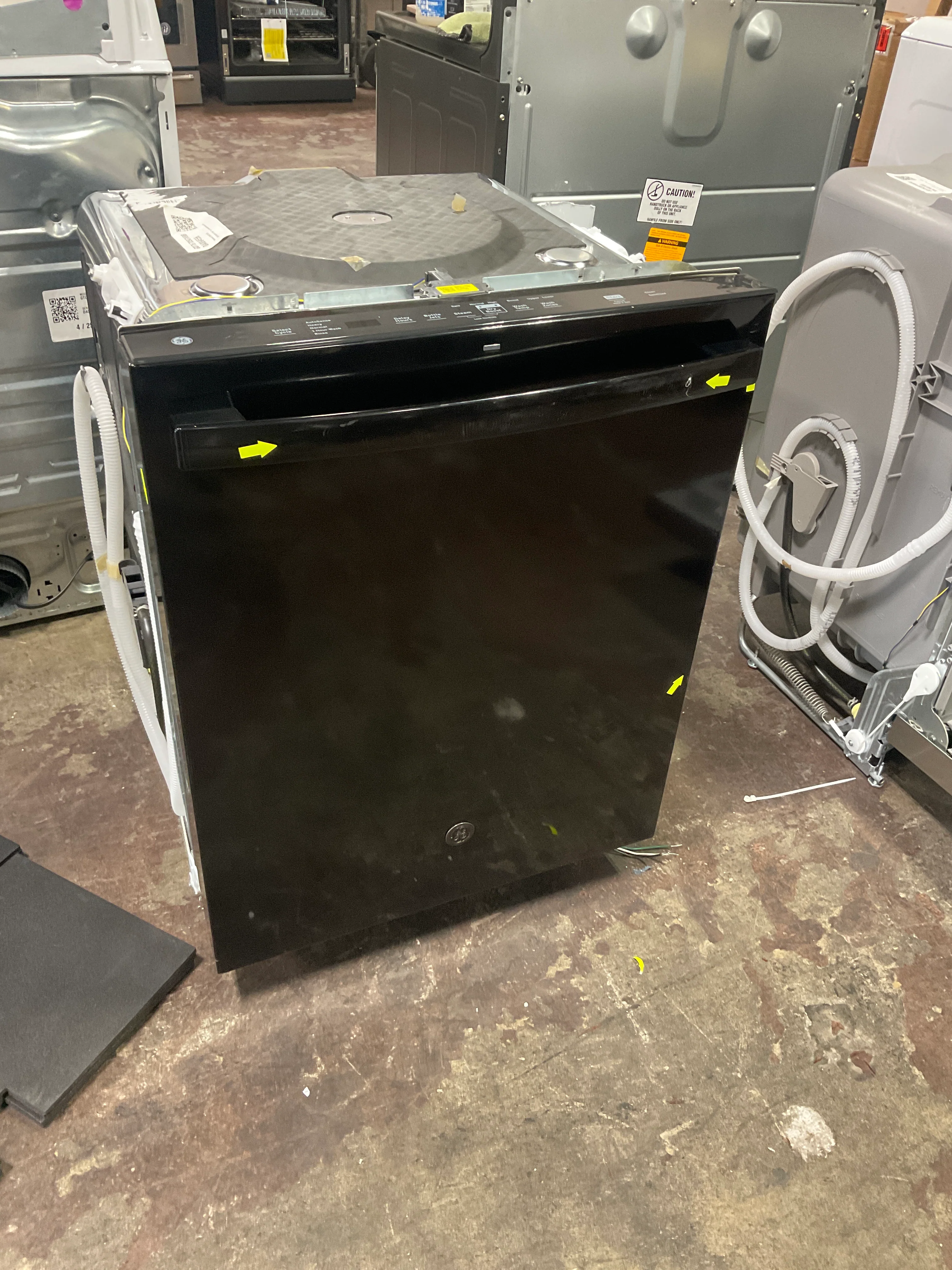 GE GE® ENERGY STAR® Top Control with Stainless Steel Interior Dishwasher with Sanitize Cycle - Image 6