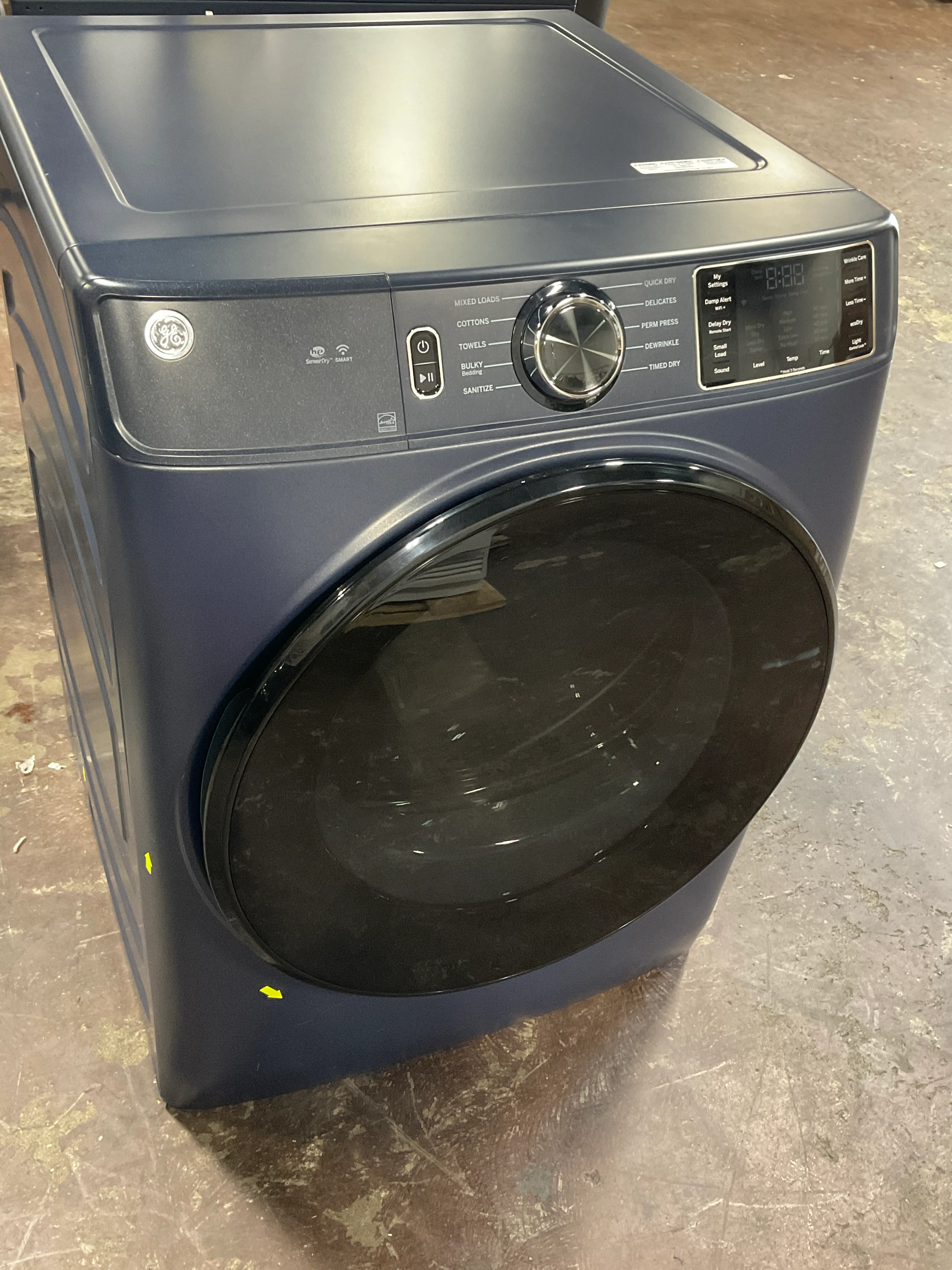 GE® ENERGY STAR® 7.8 cu. ft. Capacity Smart Front Load Electric Dryer with Sanitize Cycle - Image 7