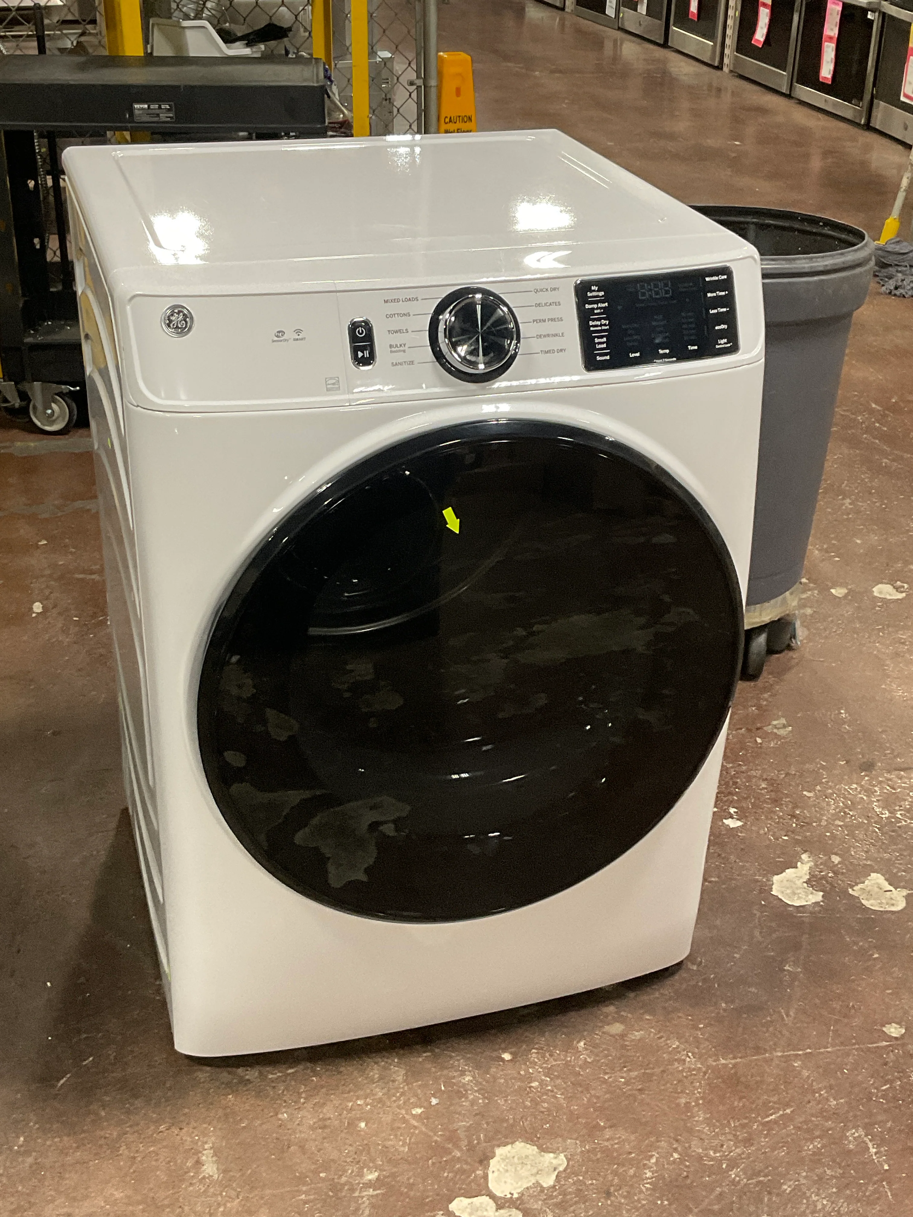GE GE® ENERGY STAR® 7.8 cu. ft. Capacity Smart Front Load Electric Dryer with Sanitize Cycle - Image 12