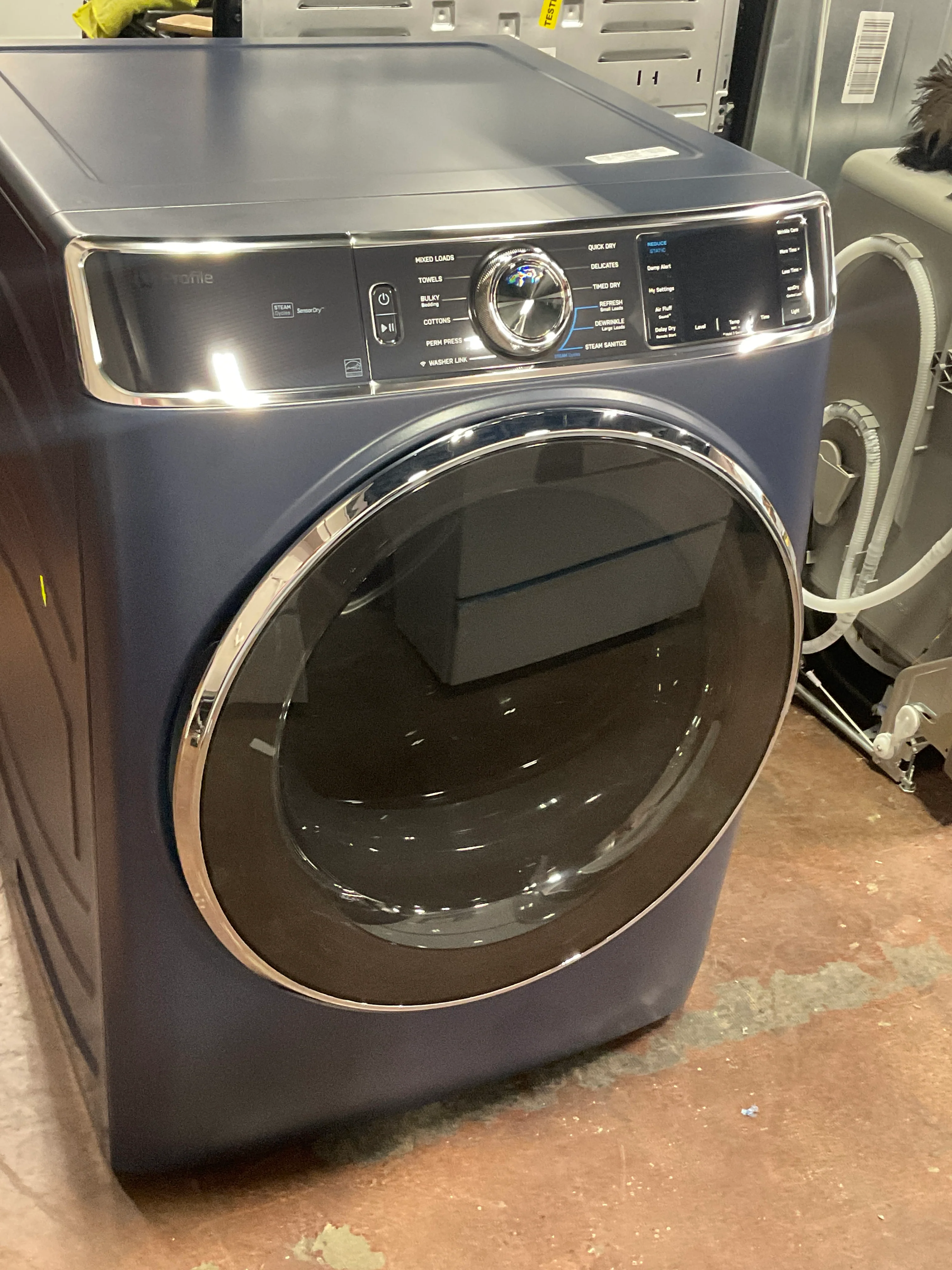GE GE® ENERGY STAR® 7.8 cu. ft. Capacity Smart Front Load Electric Dryer with Steam and Sanitize Cycle - Image 8