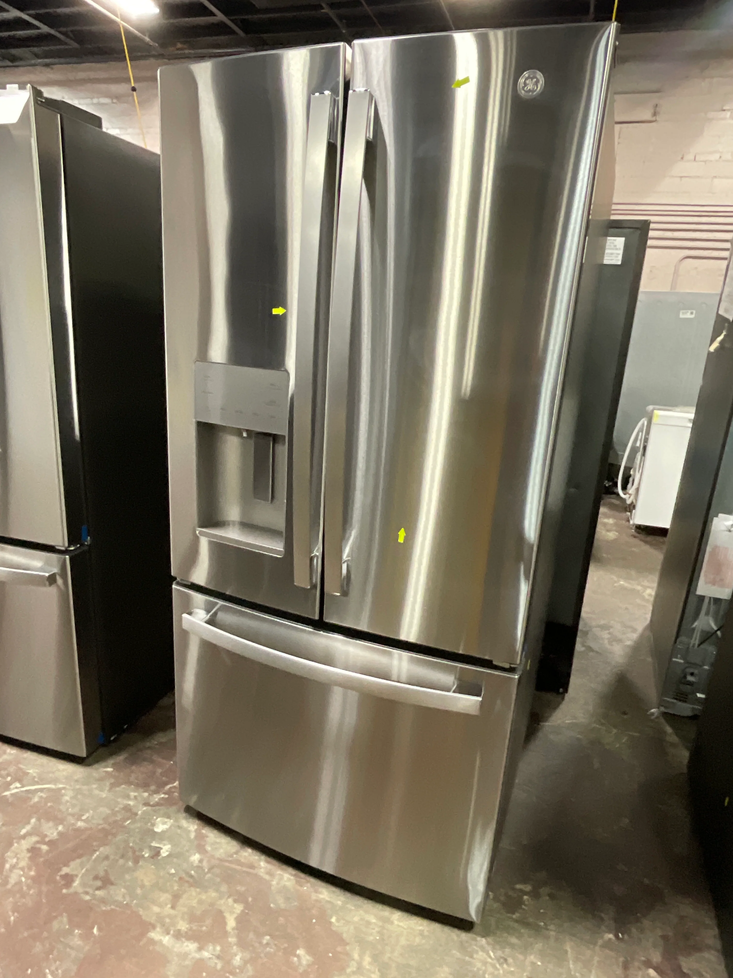 GE® ENERGY STAR® 23.6 Cu. Ft. French-Door Refrigerator - Image 10
