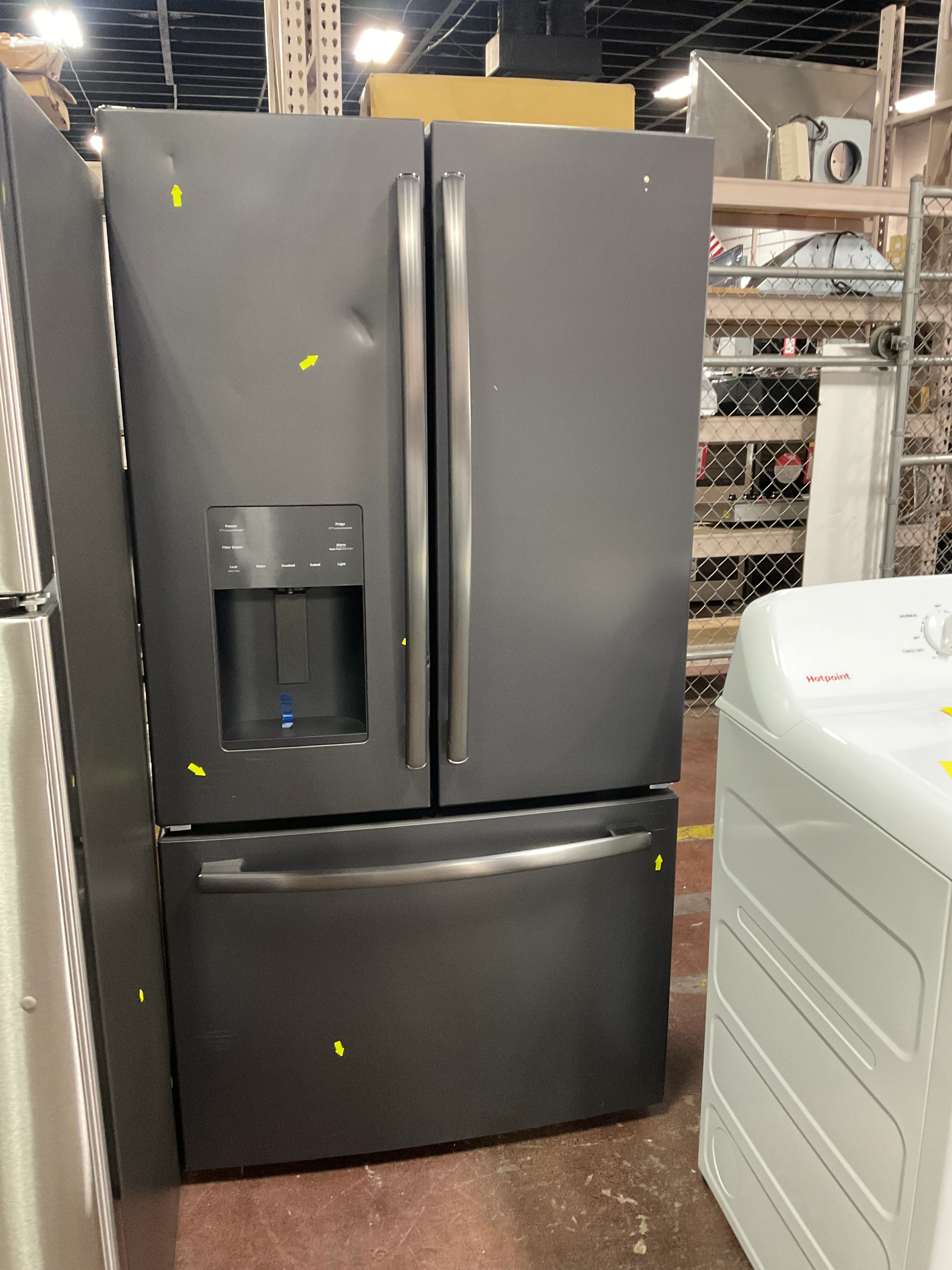 GE GE® ENERGY STAR® 25.7 Cu. Ft. French-Door Refrigerator - Image 6