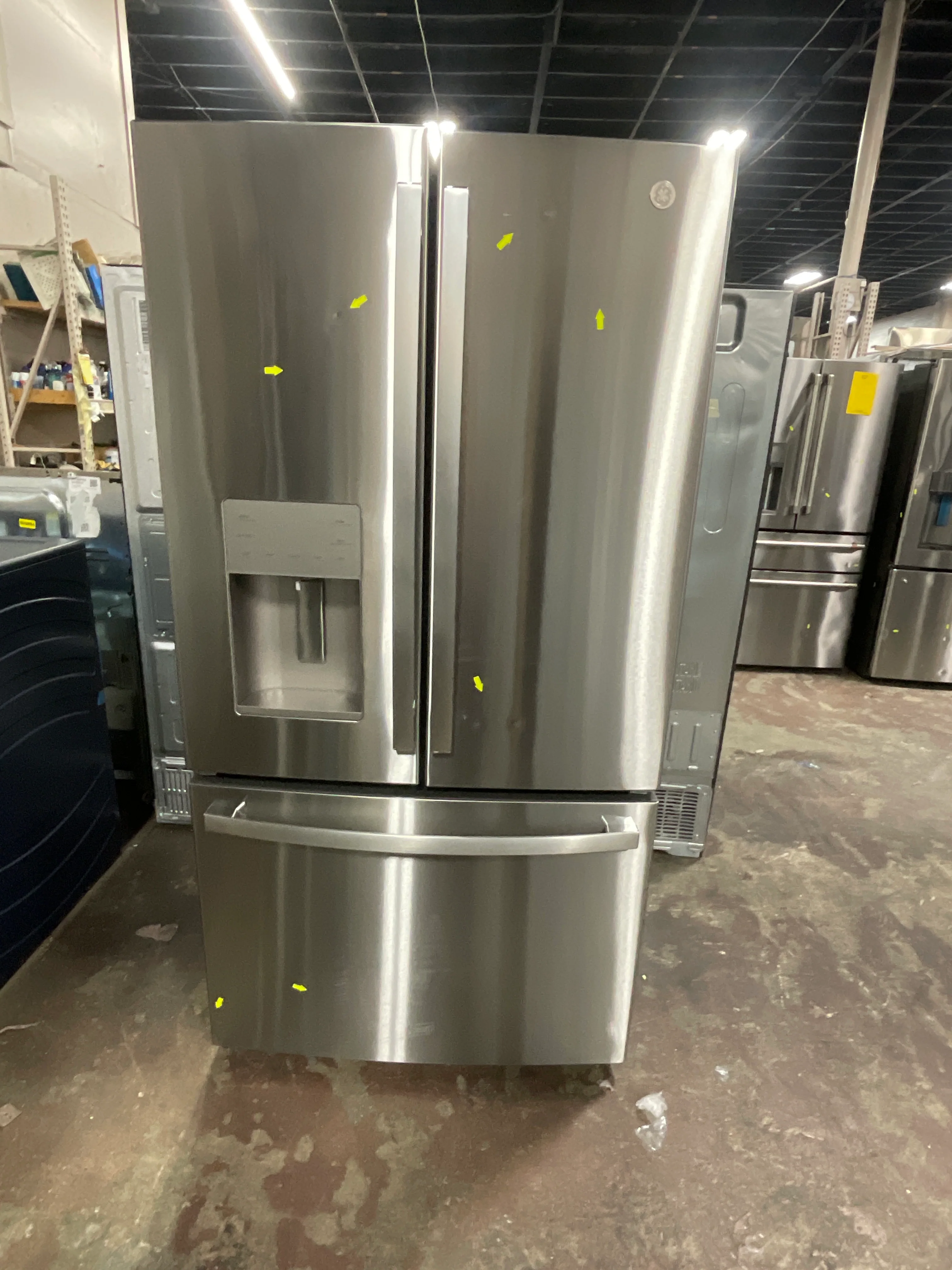 GE ENERGY STAR 25.7 Cu. Ft. Fingerprint Resistant French-Door Refrigerator - Image 10