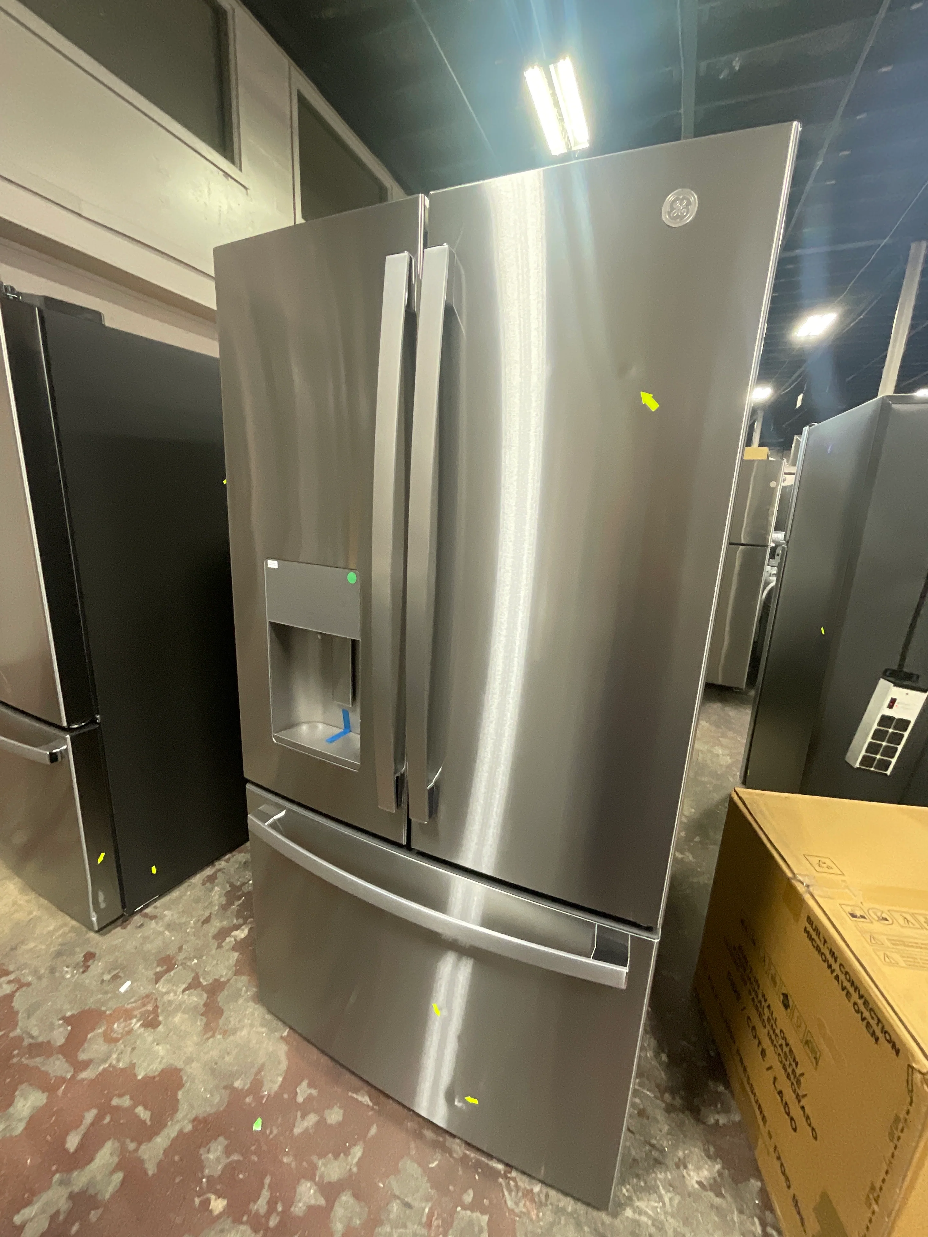 GE ENERGY STAR 25.7 Cu. Ft. Fingerprint Resistant French-Door Refrigerator - Image 6