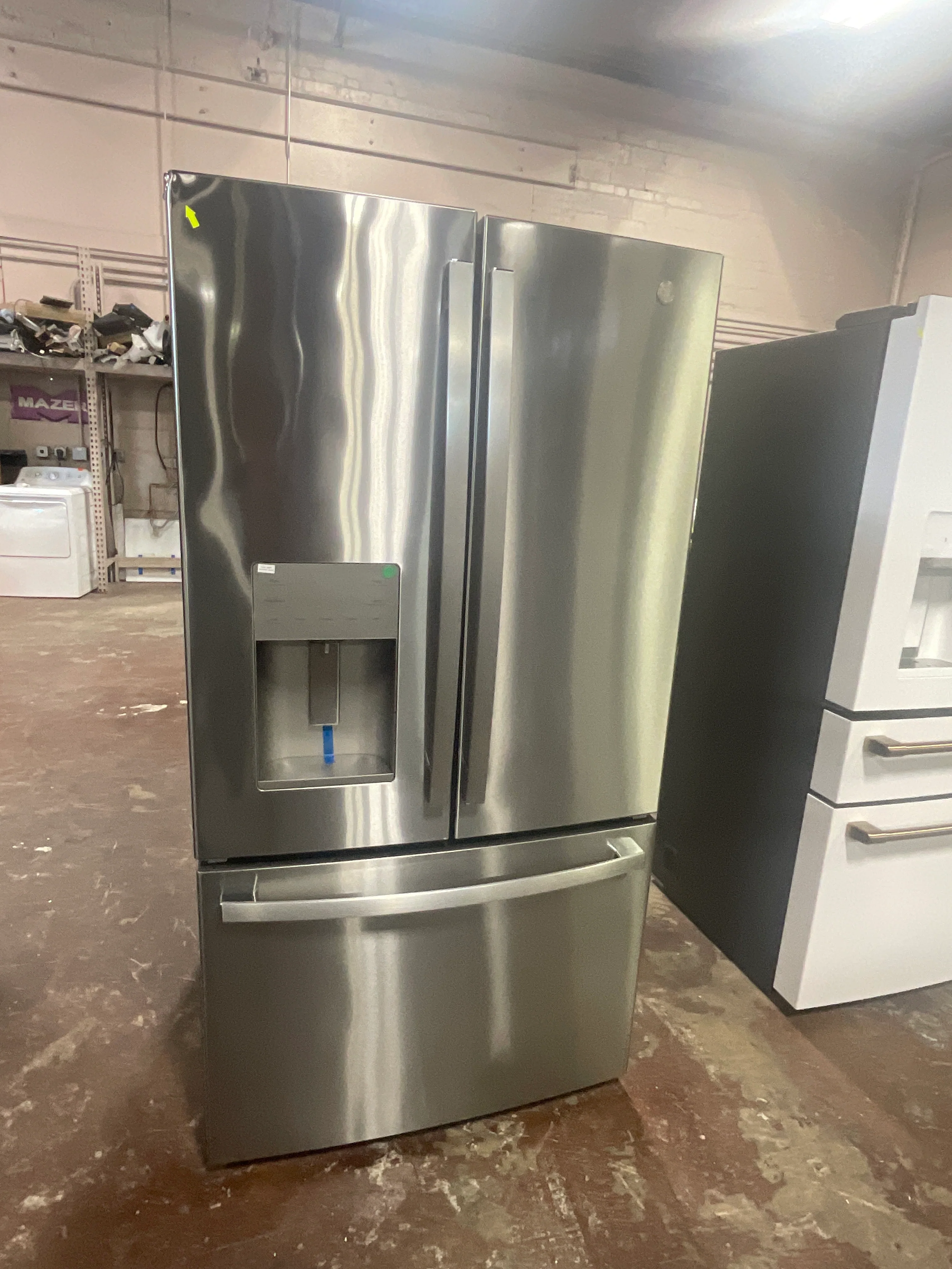 GE ENERGY STAR 25.7 Cu. Ft. Fingerprint Resistant French-Door Refrigerator - Image 7