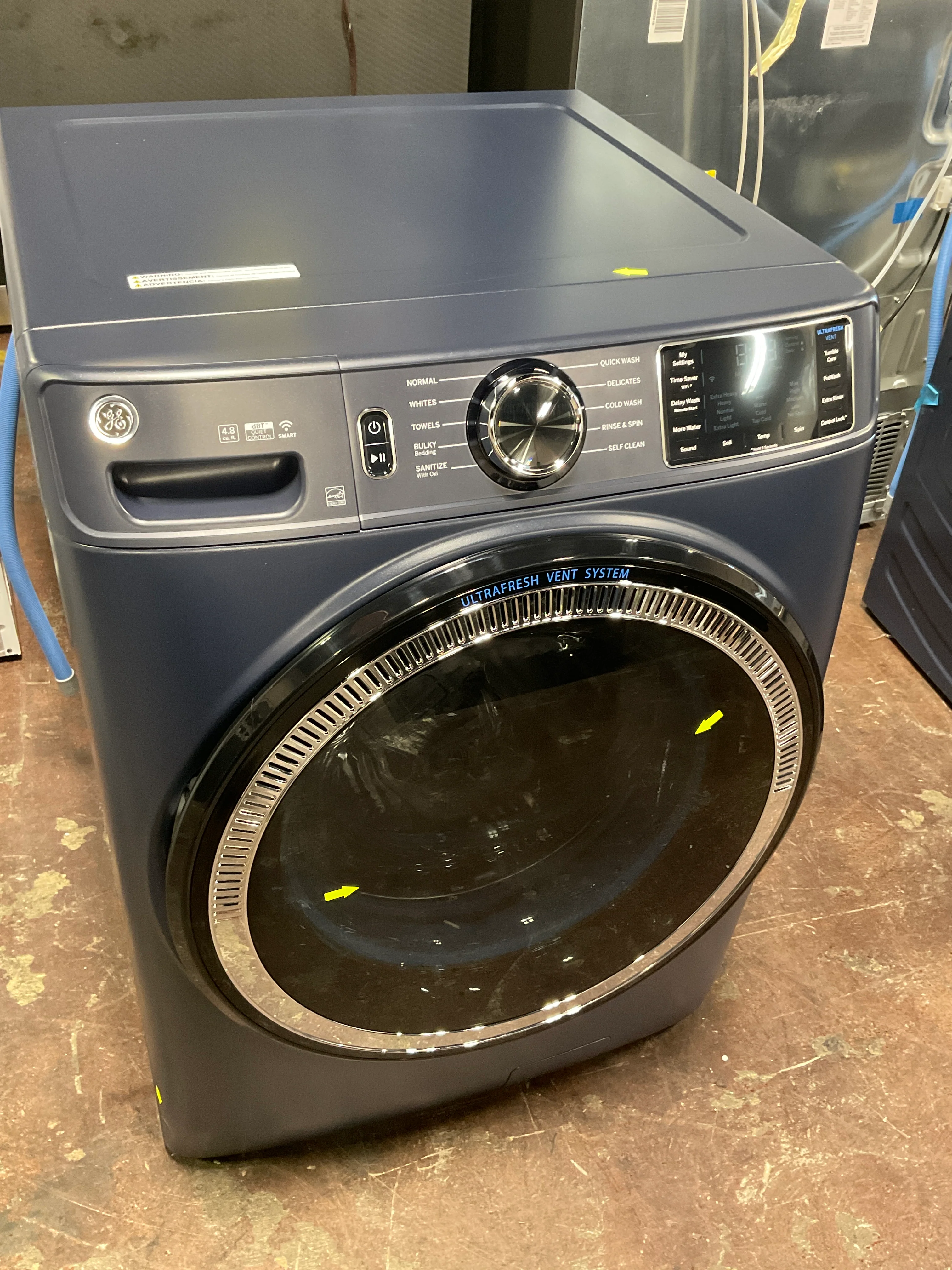 GE GE® ENERGY STAR® 4.8 cu. ft. Capacity Smart Front Load Washer with UltraFresh Vent System with OdorBlock™ and Sanitize w/Oxi - Image 7