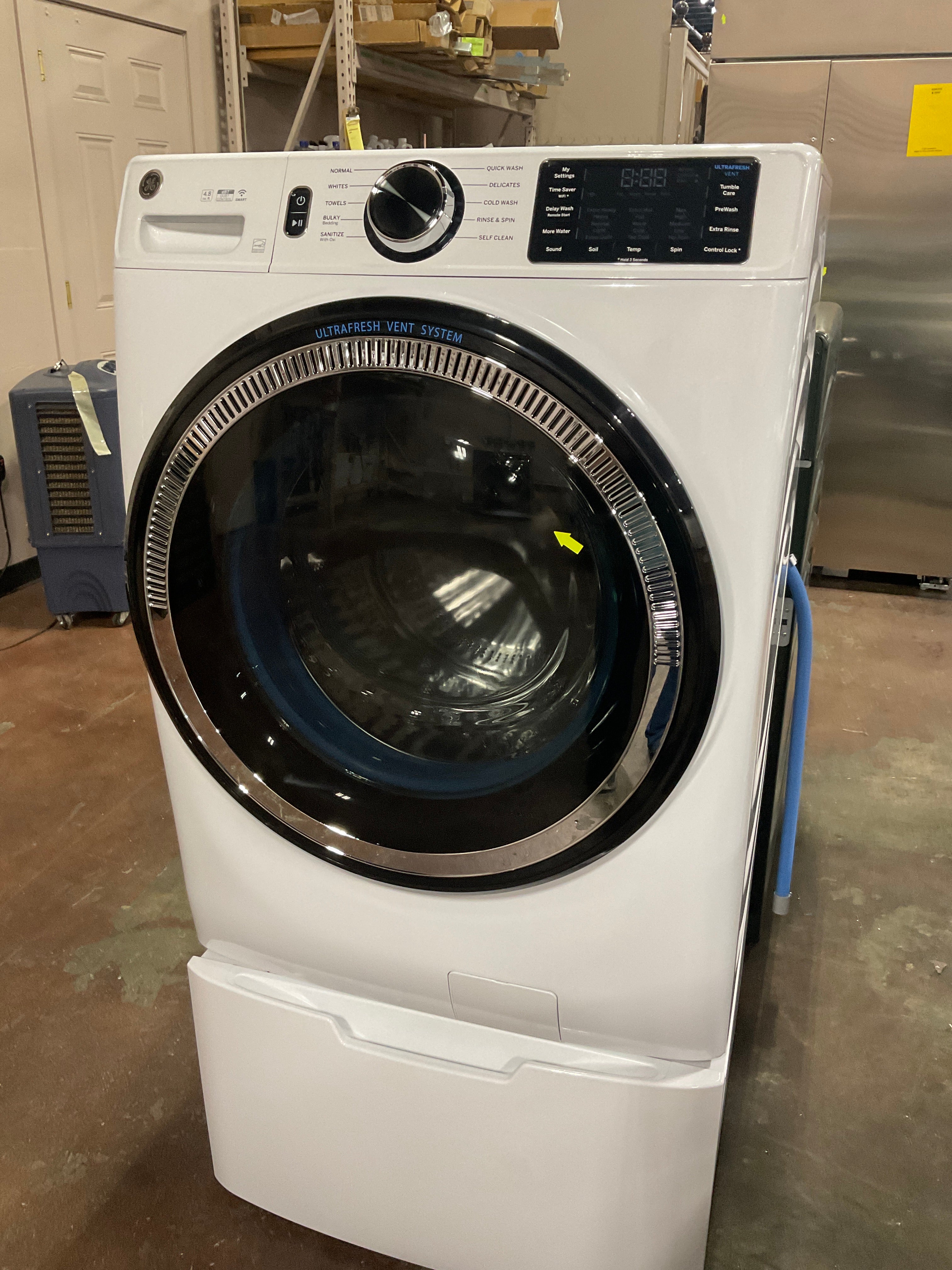 GE GE® ENERGY STAR 4.8 cu. ft. Capacity Smart Front Load ® Washer with UltraFresh Vent System with OdorBlock™ and Sanitize w/Oxi - Image 13