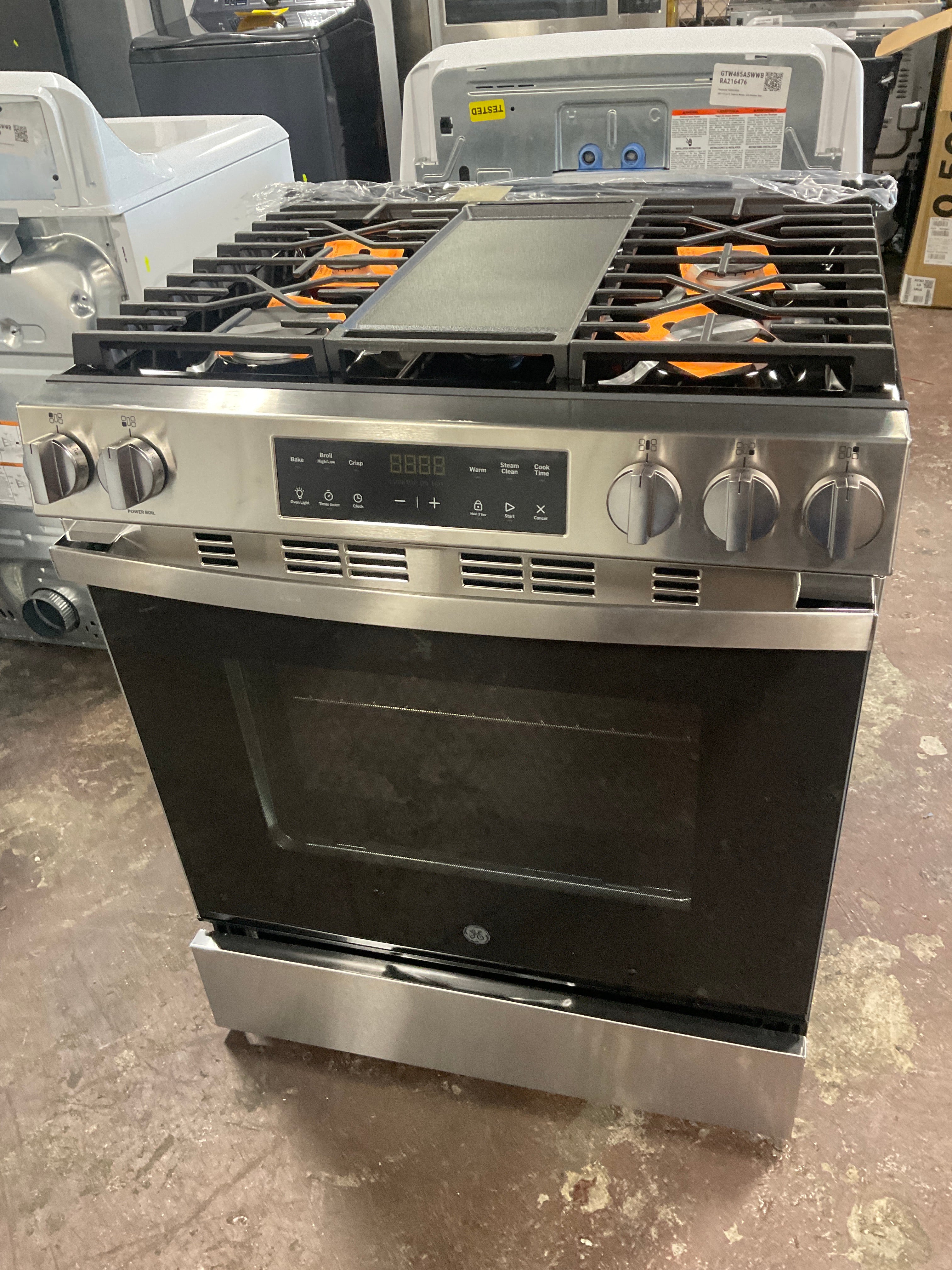 GE® 30" Slide-In Front Control Gas Range with Crisp Mode - Image 8
