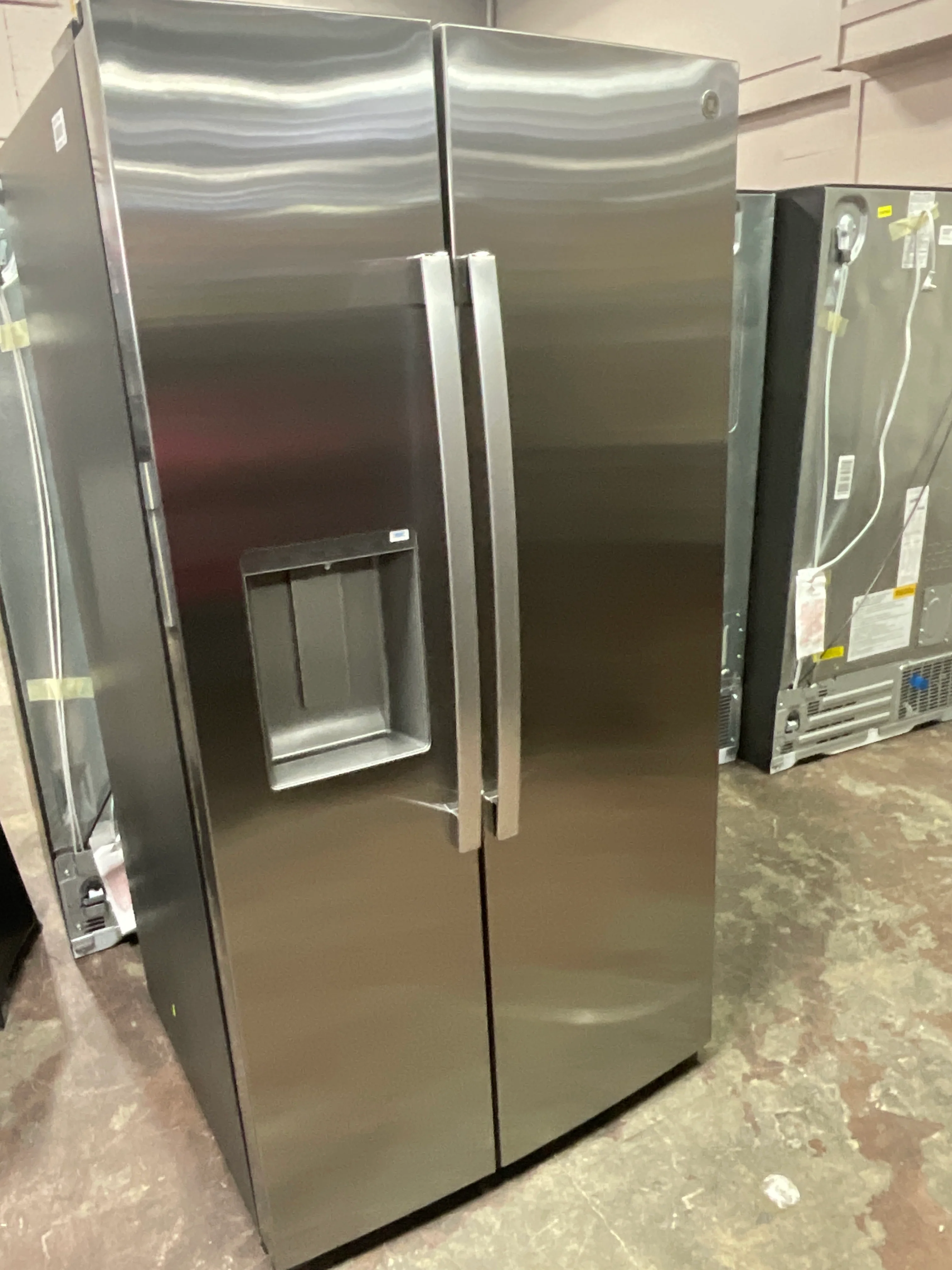GE® 27.9 Cu. Ft. Side-By-Side Refrigerator with Extra Tall Dispenser and In-Door Icemaker - Image 6