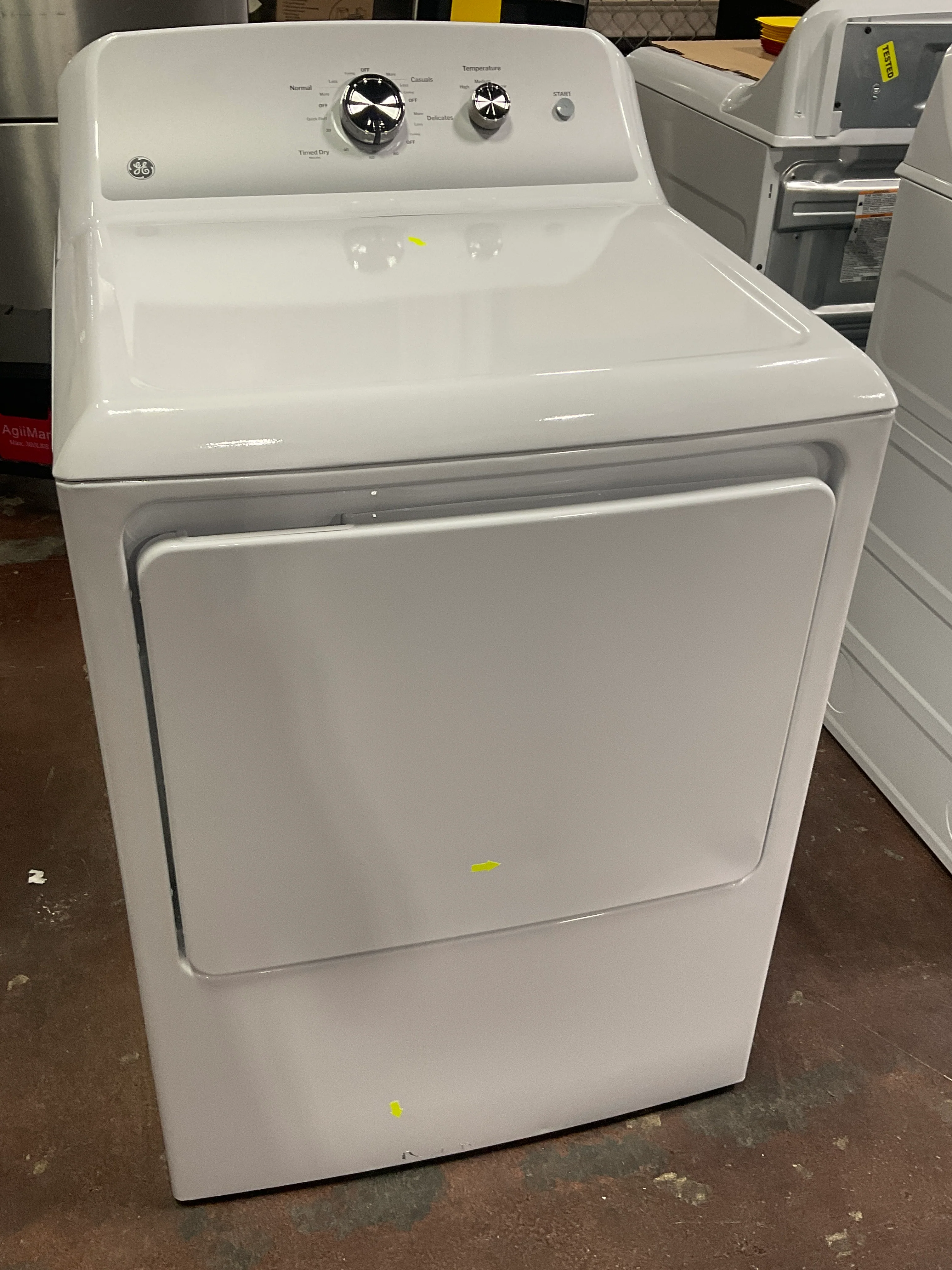 GE GE® 7.2 cu. ft. Capacity Electric Dryer with Up To 120 ft. Venting and Reversible Door - Image 11