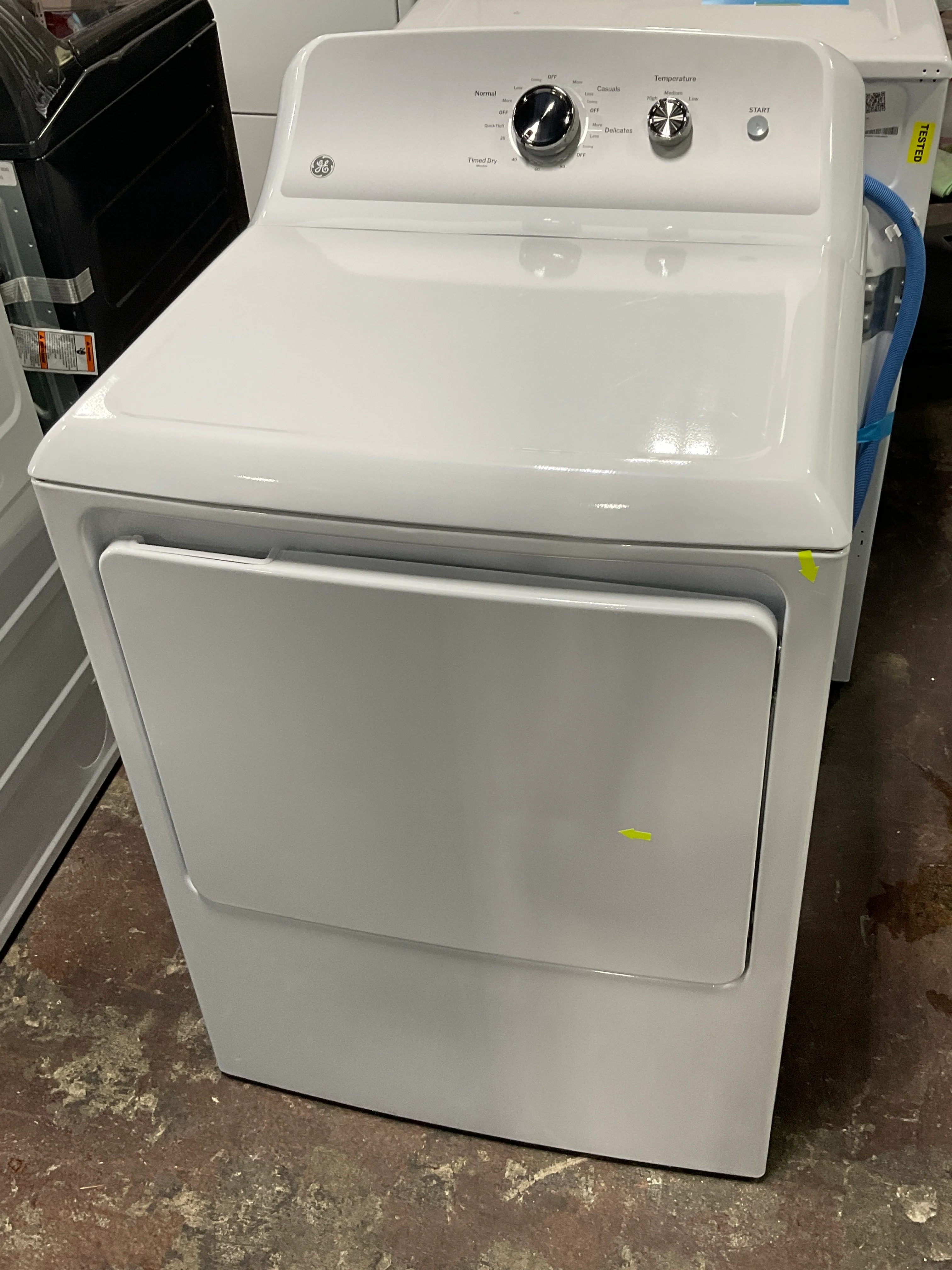 GE GE® 7.2 cu. ft. Capacity Electric Dryer with Up To 120 ft. Venting and Reversible Door - Image 13
