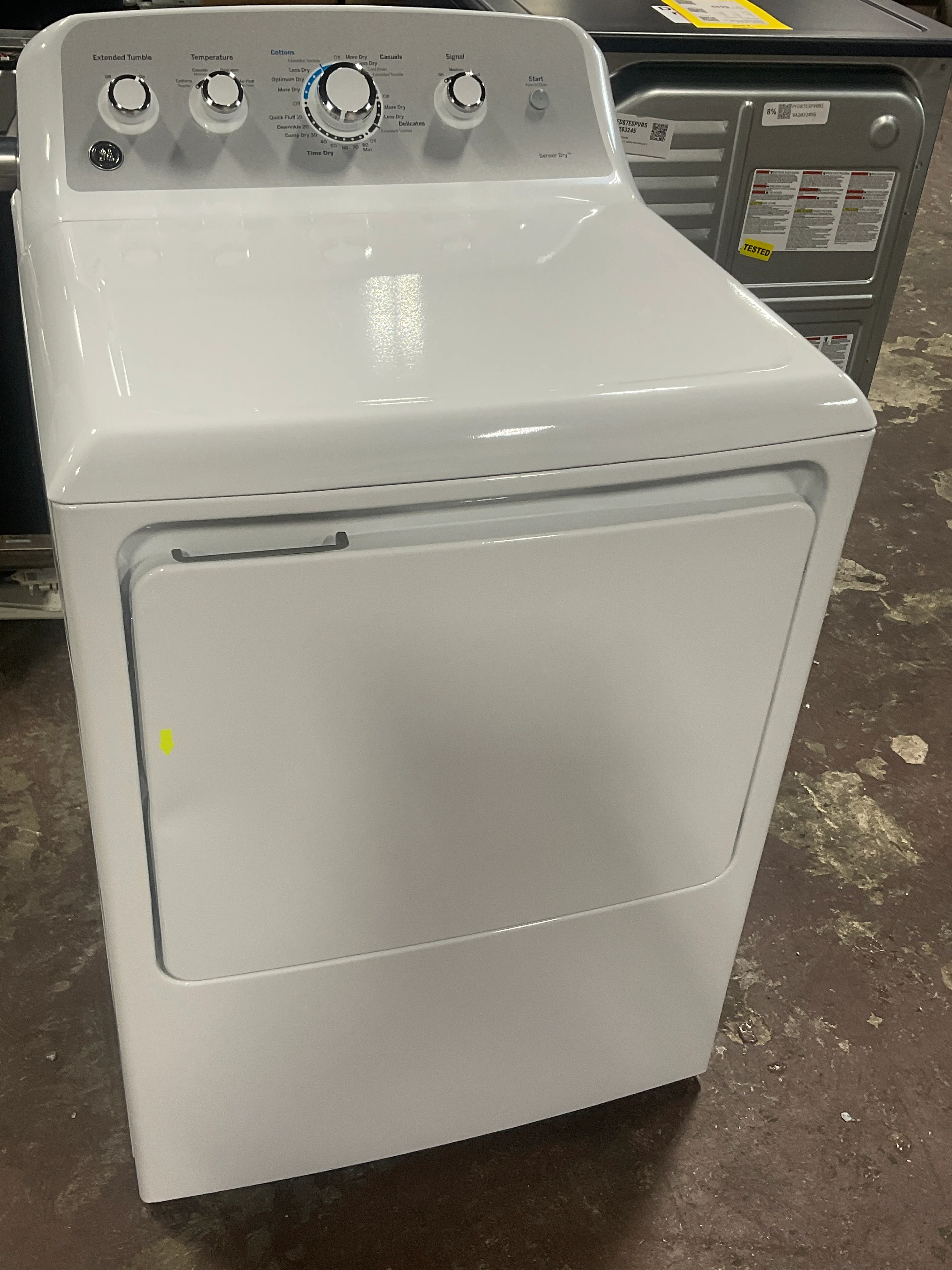 GE GE® 7.2 cu. ft. Capacity aluminized alloy drum Electric Dryer with Sensor Dry - Image 6
