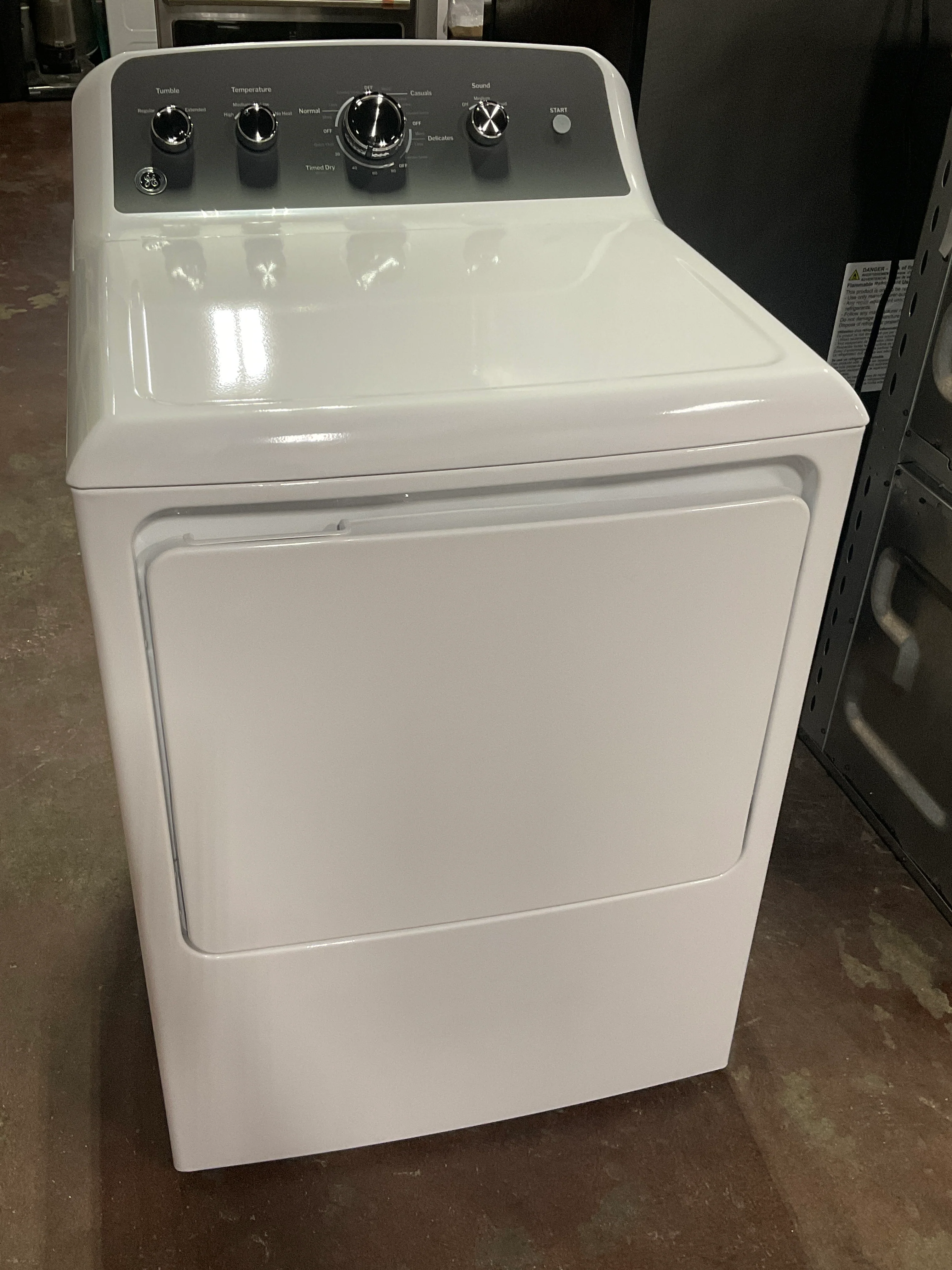 GE GE® 7.2 cu. ft. Capacity Electric Dryer with Up To 120 ft. Venting and Extended Tumble - Image 12