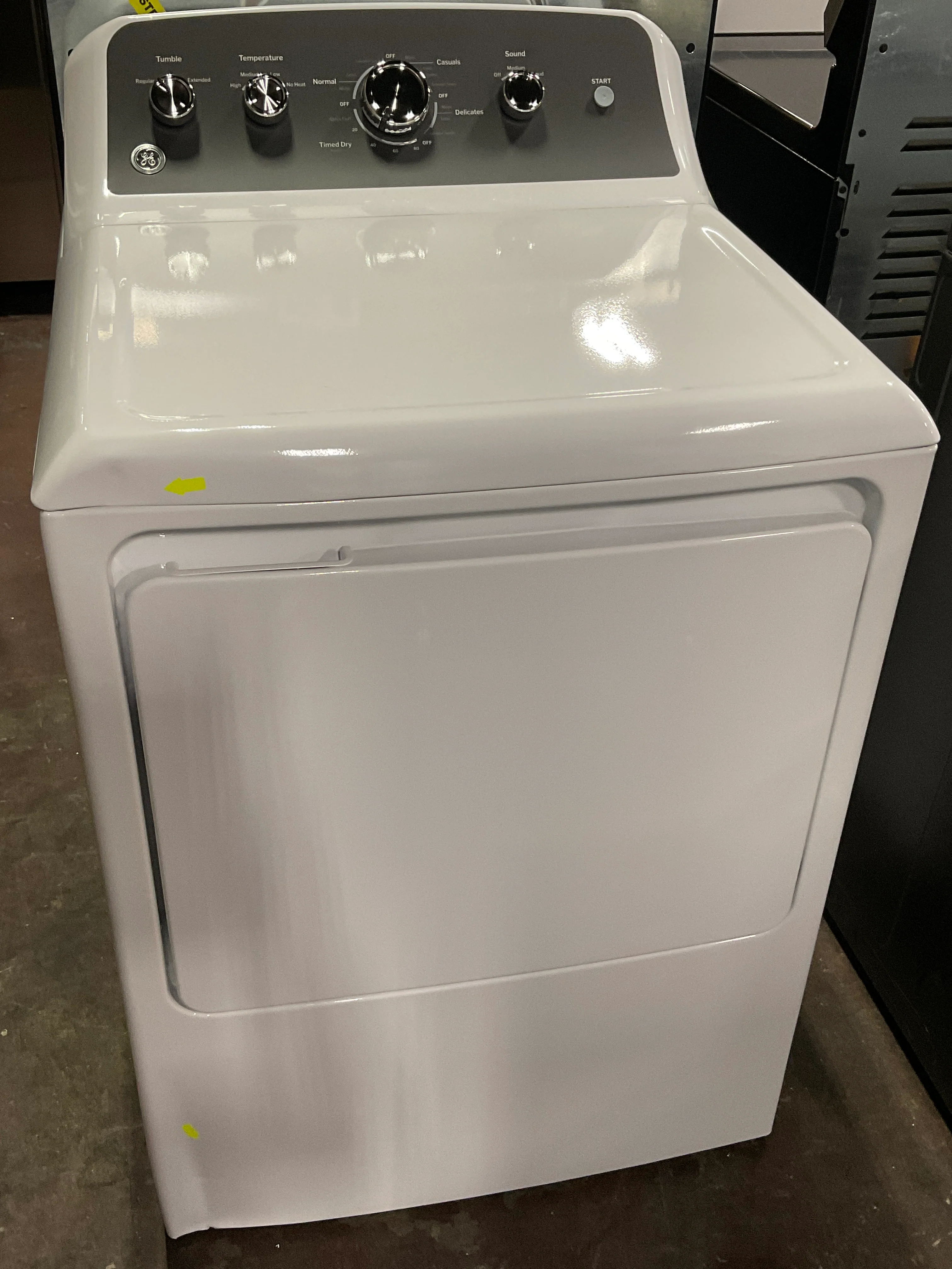 GE GE® 7.2 cu. ft. Capacity Electric Dryer with Up To 120 ft. Venting and Extended Tumble - Image 37
