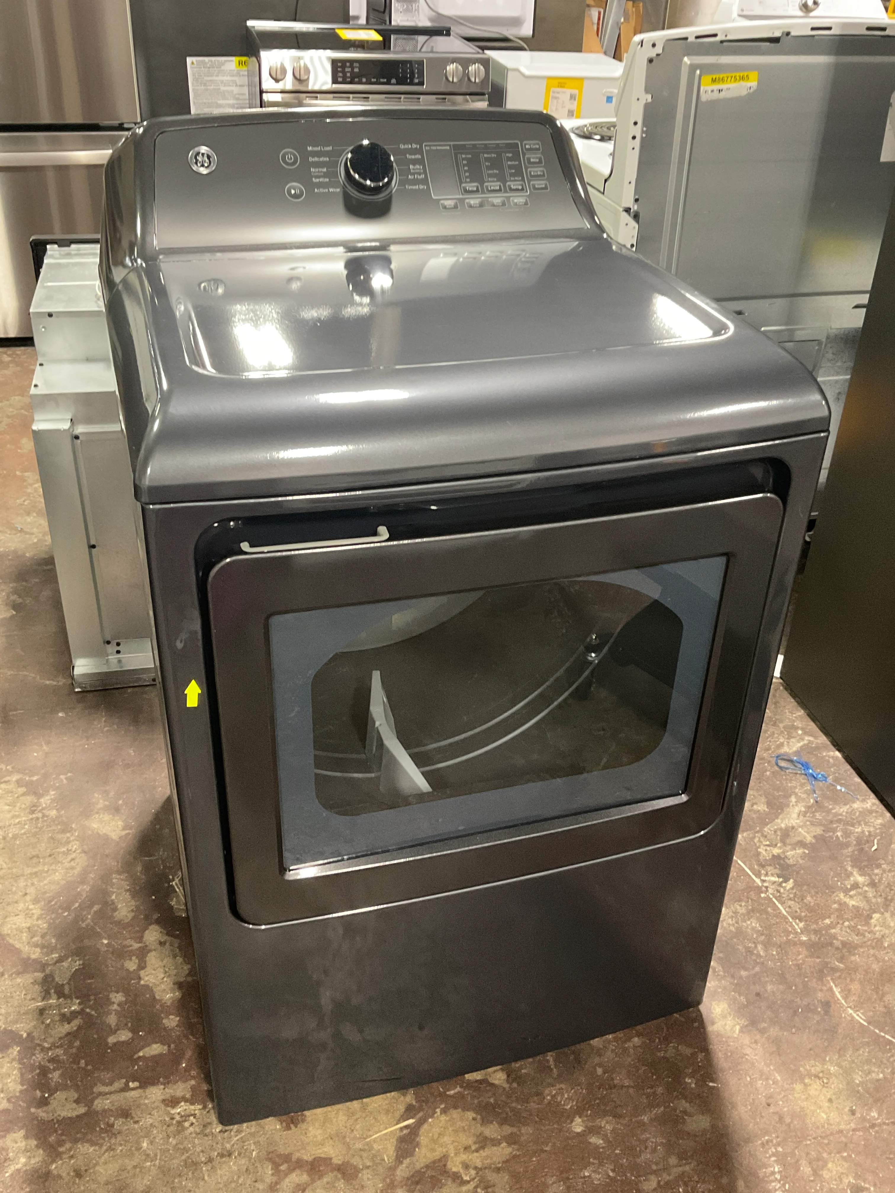 GE GE® 7.4 cu. ft. Capacity Electric Dryer with Up To 120 ft. Venting and Sensor Dry - Image 6